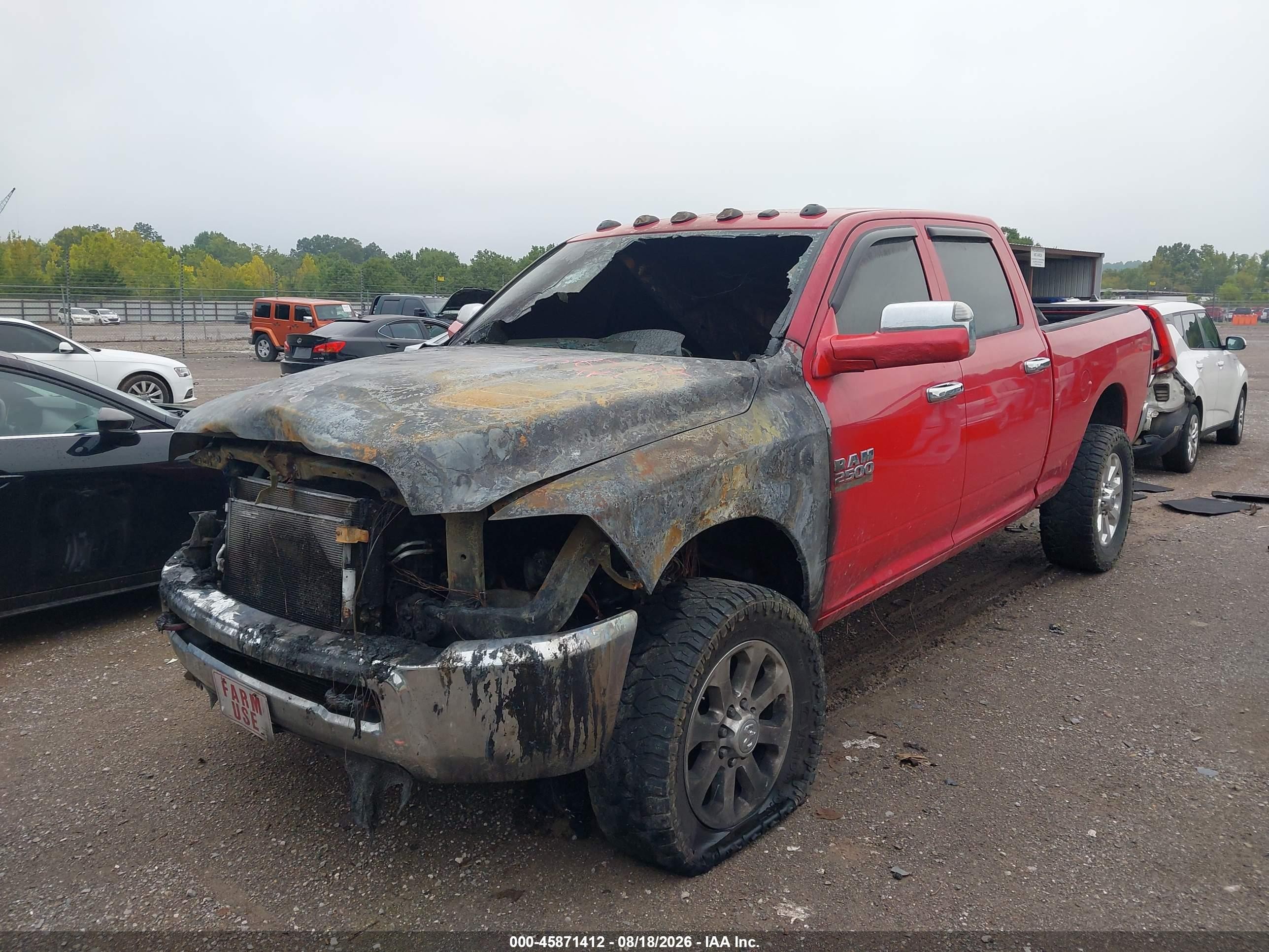 2013 Ram 2500 Tradesman Red vin: 3C6UR5CL6DG551293