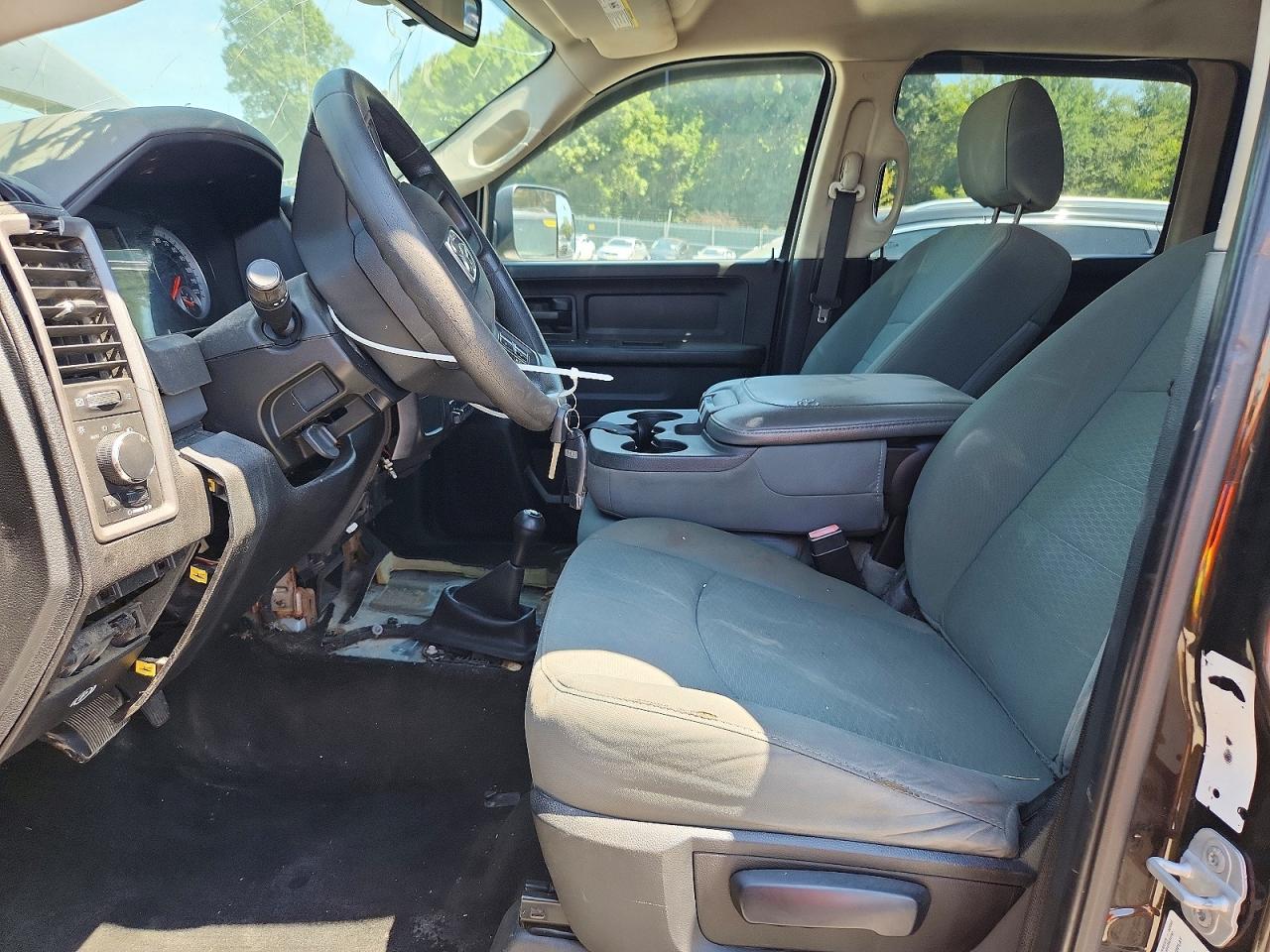 2014 Ram 2500 St Brown vin: 3C6UR5CL6EG126481
