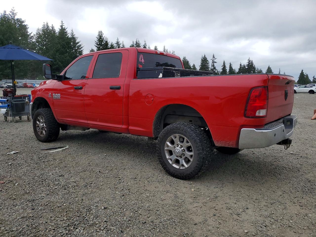 2015 Ram 2500 St Red vin: 3C6UR5CL6FG507281