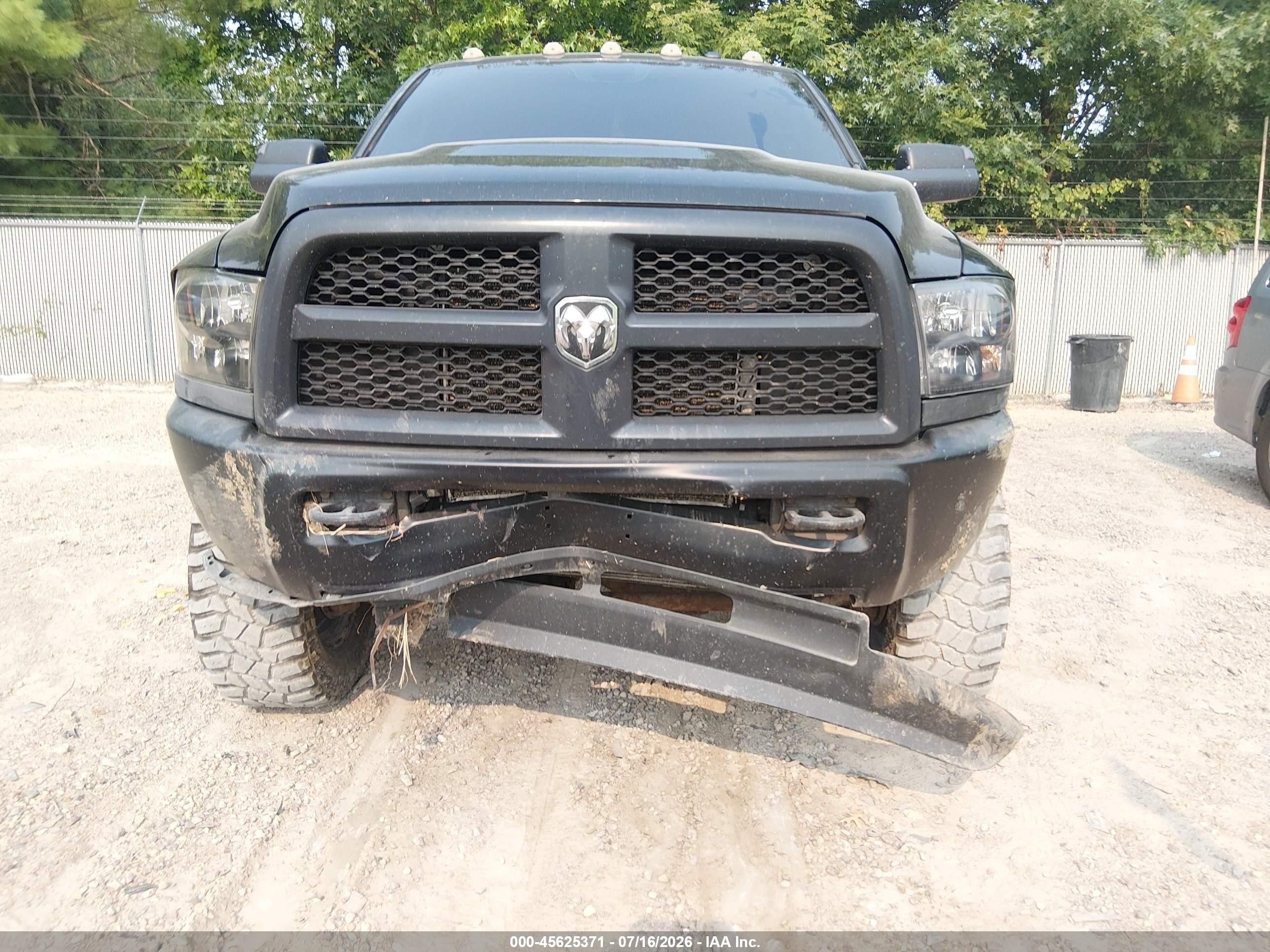 2015 Ram 2500 Tradesman Black vin: 3C6UR5CL6FG607090