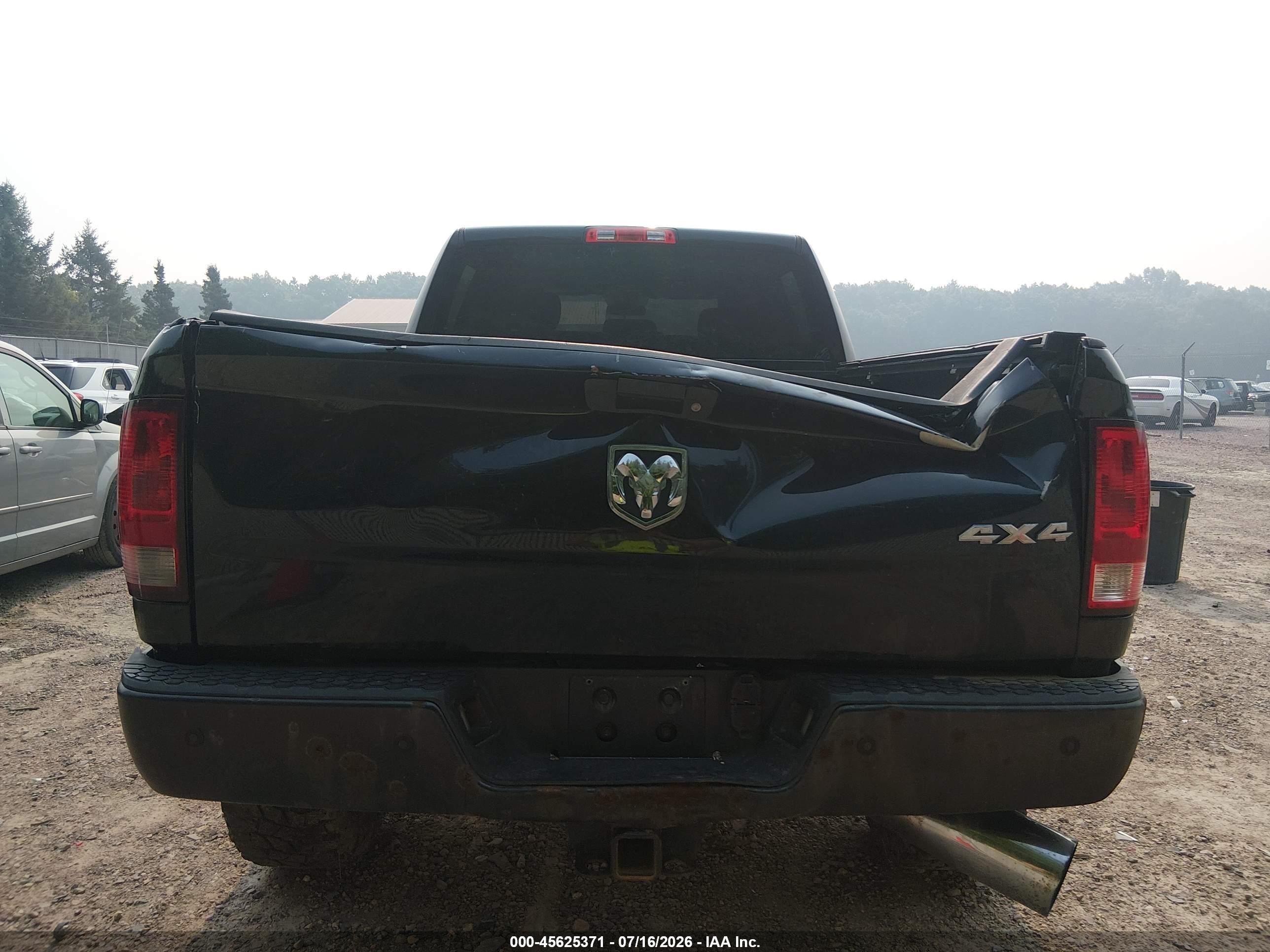 2015 Ram 2500 Tradesman Black vin: 3C6UR5CL6FG607090