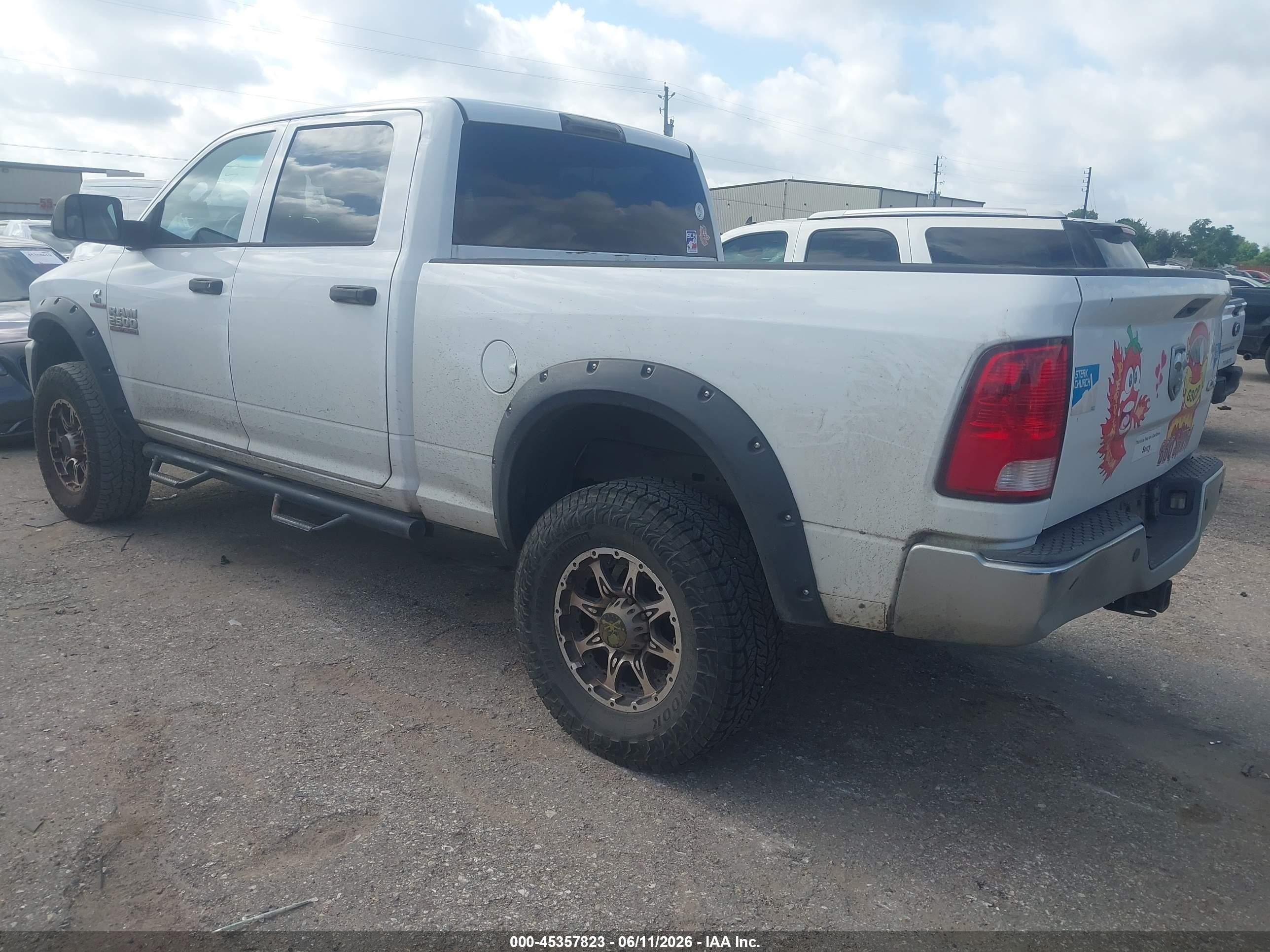 2014 Ram 2500 Tradesman White vin: 3C6UR5CL7EG296462