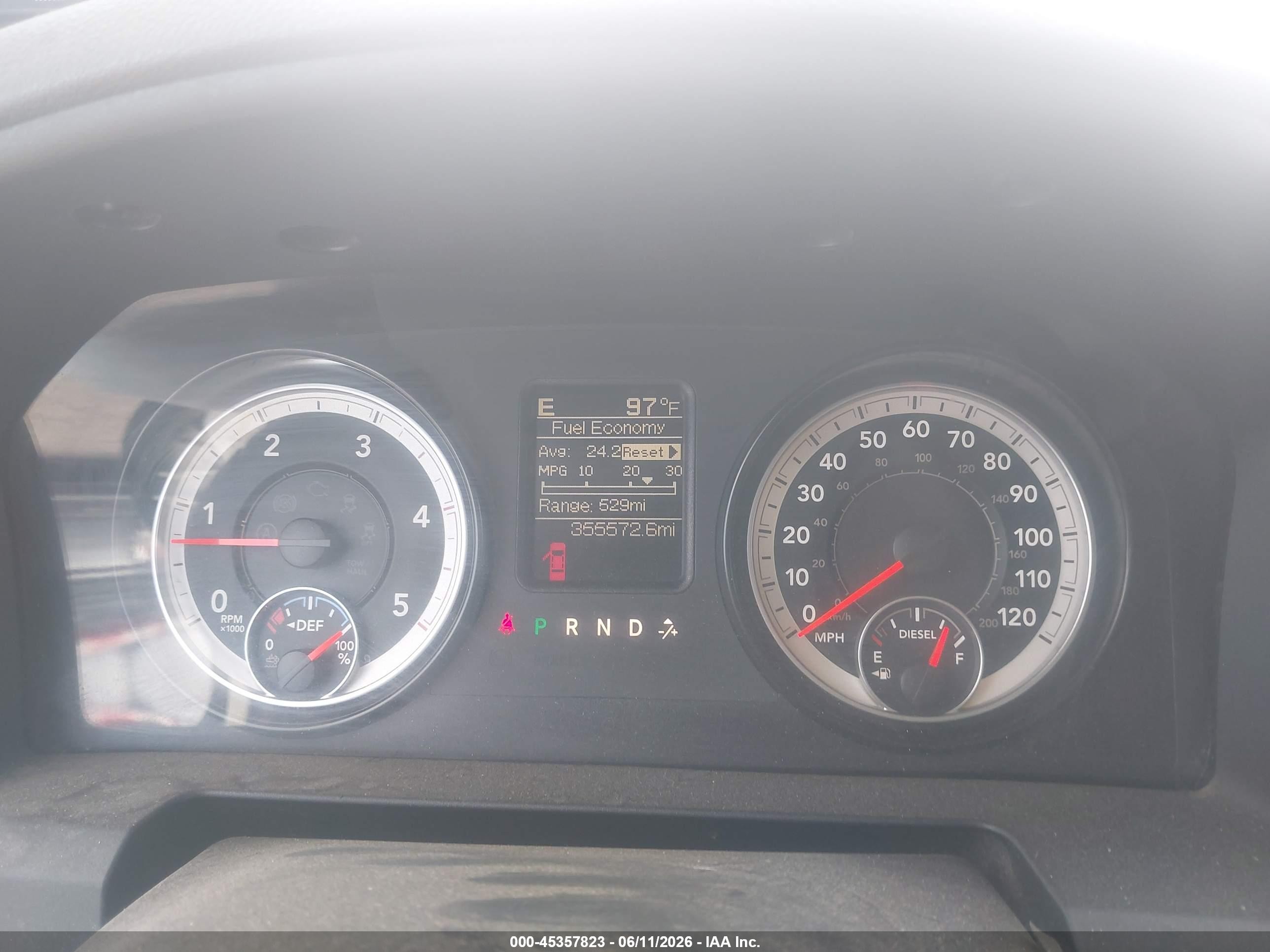 2014 Ram 2500 Tradesman White vin: 3C6UR5CL7EG296462