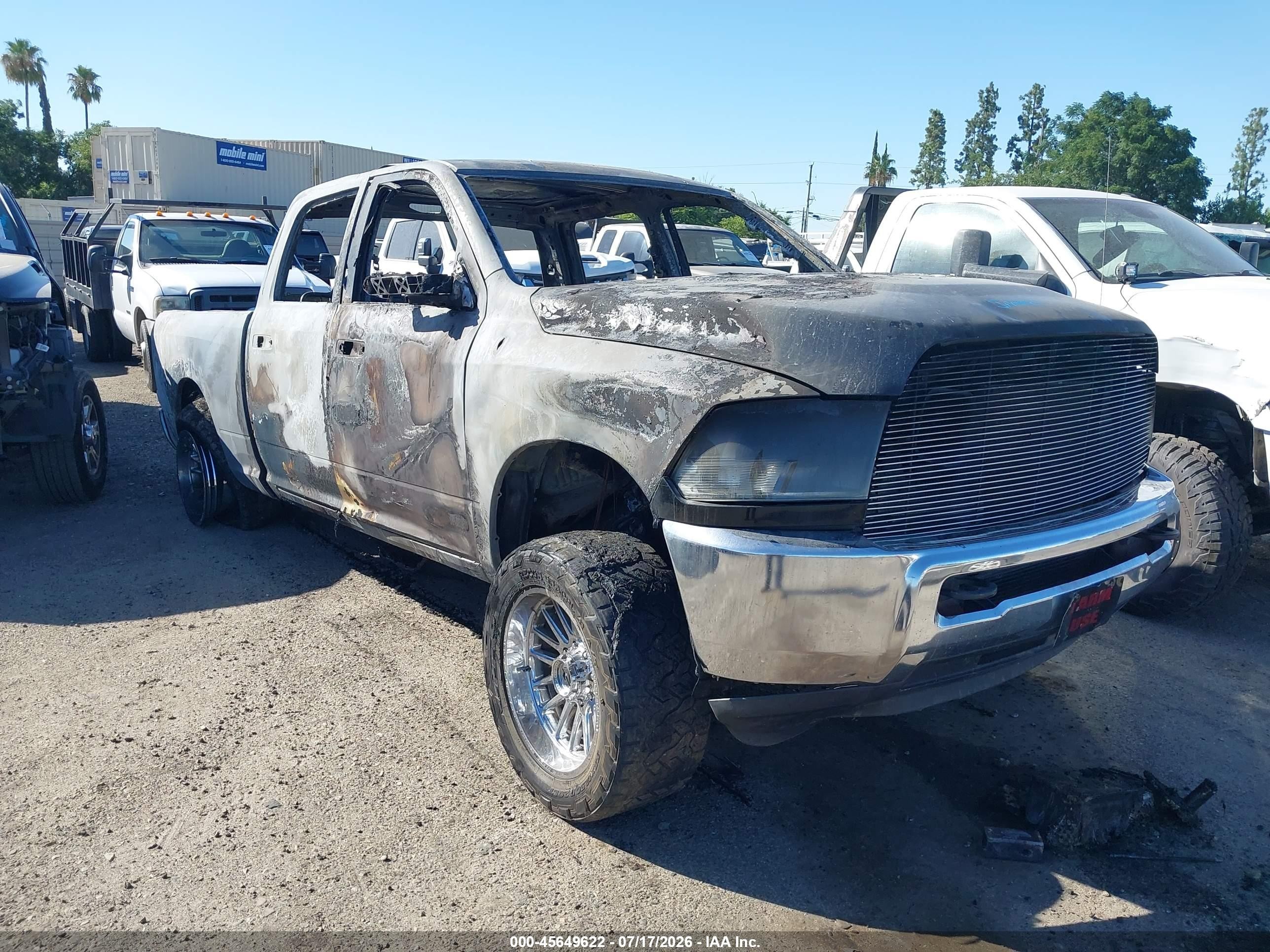 2015 Ram 2500 Tradesman Коричневый vin: 3C6UR5CL7FG587142