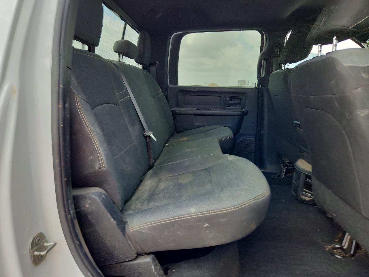 2024 Ram 2500 Tradesman White vin: 3C6UR5CL7RG114992