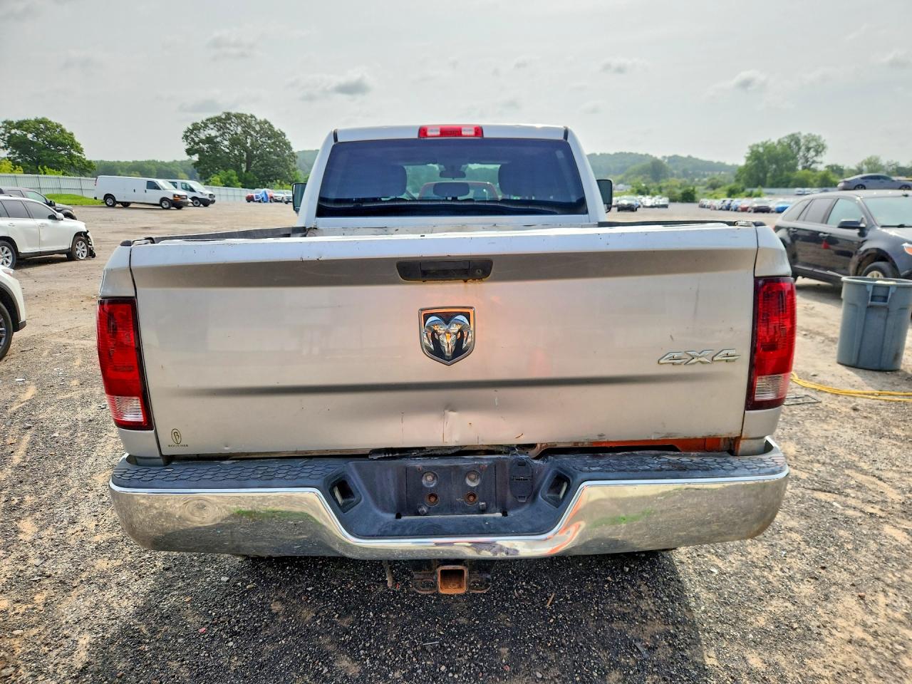 2014 Ram 2500 Серебряный vin: 3C6UR5CL8EG144707