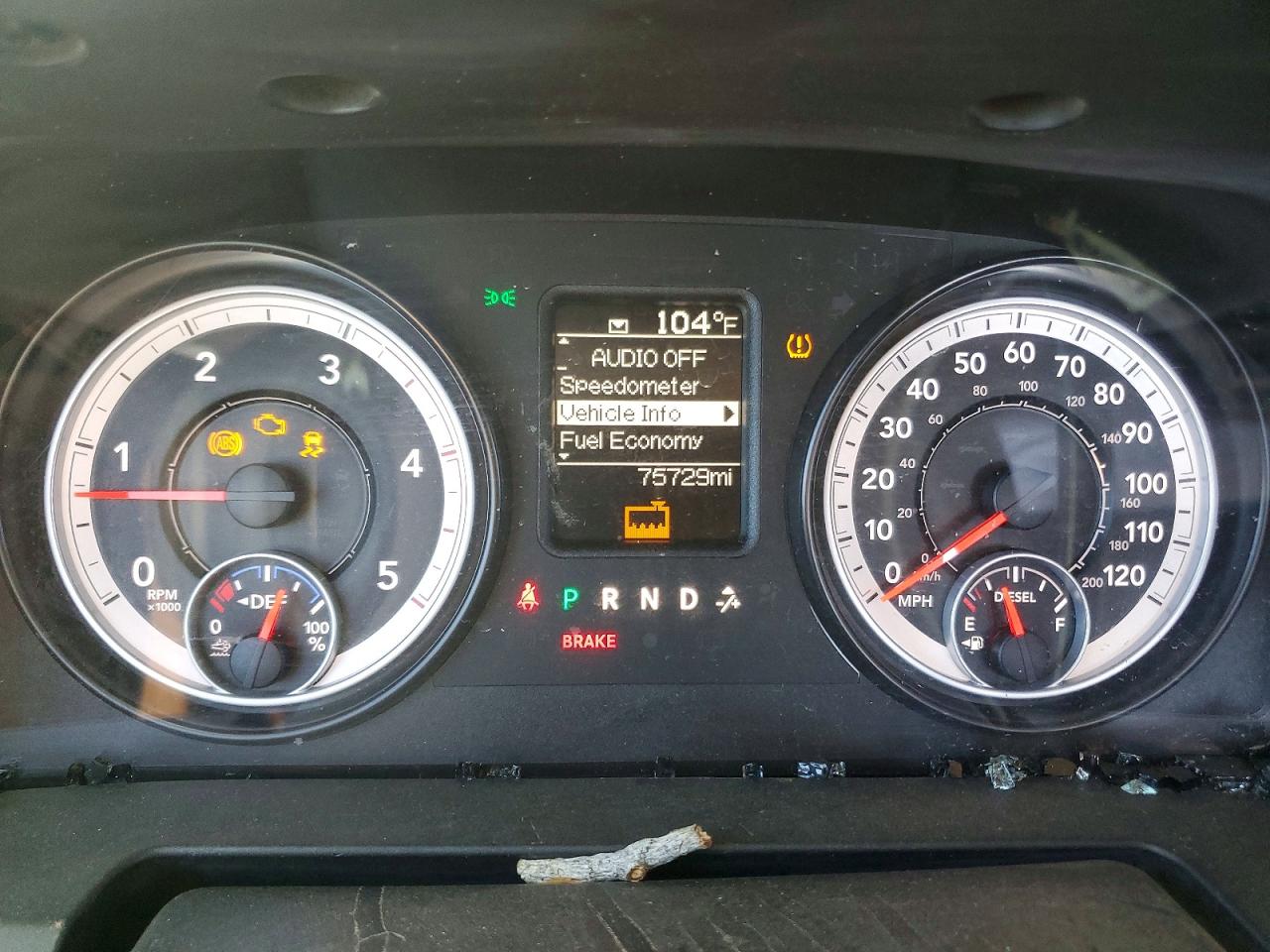 2014 Ram 2500 St Red vin: 3C6UR5CL9EG110730