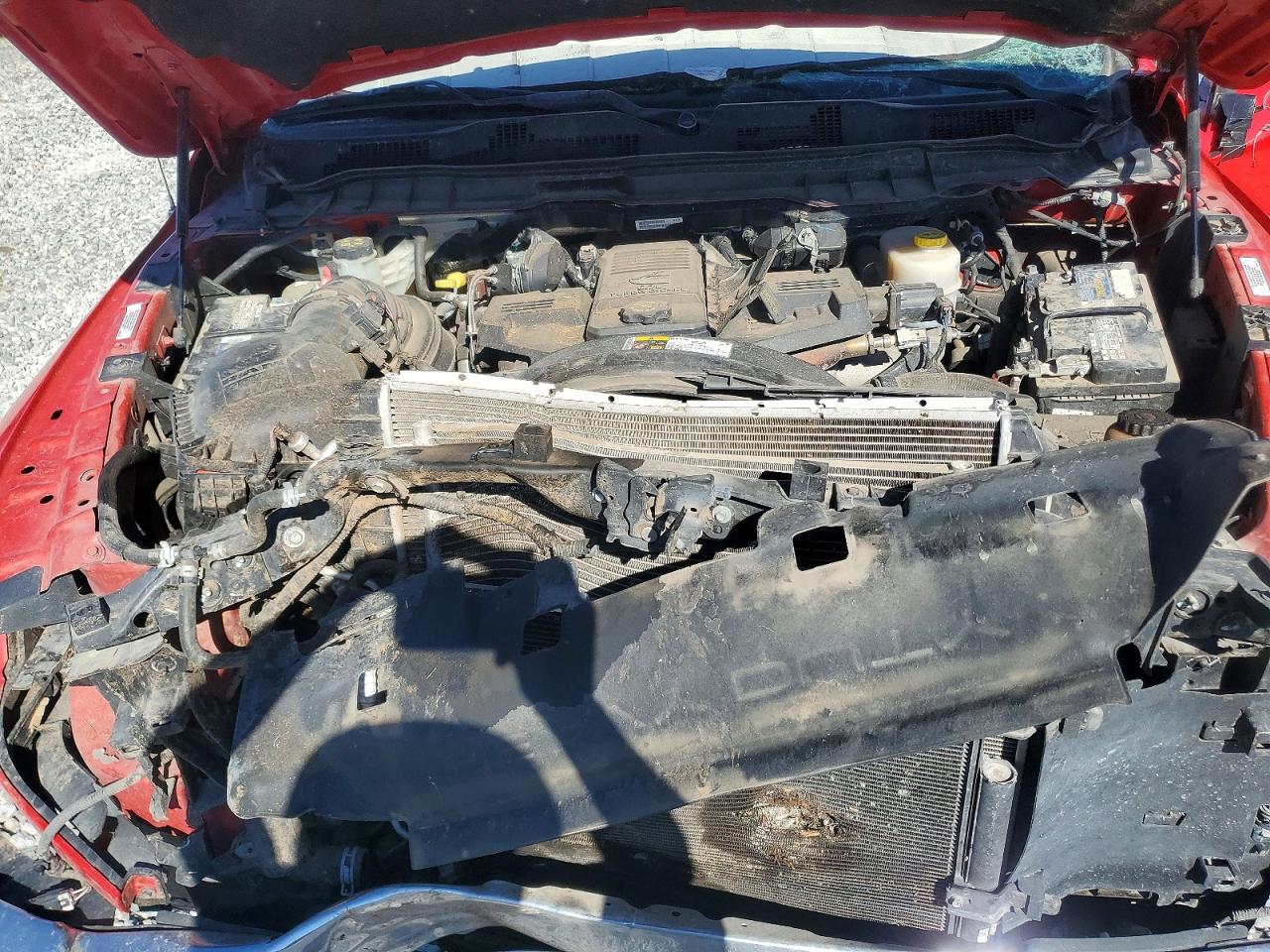 2014 Ram 2500 St Red vin: 3C6UR5CL9EG110730