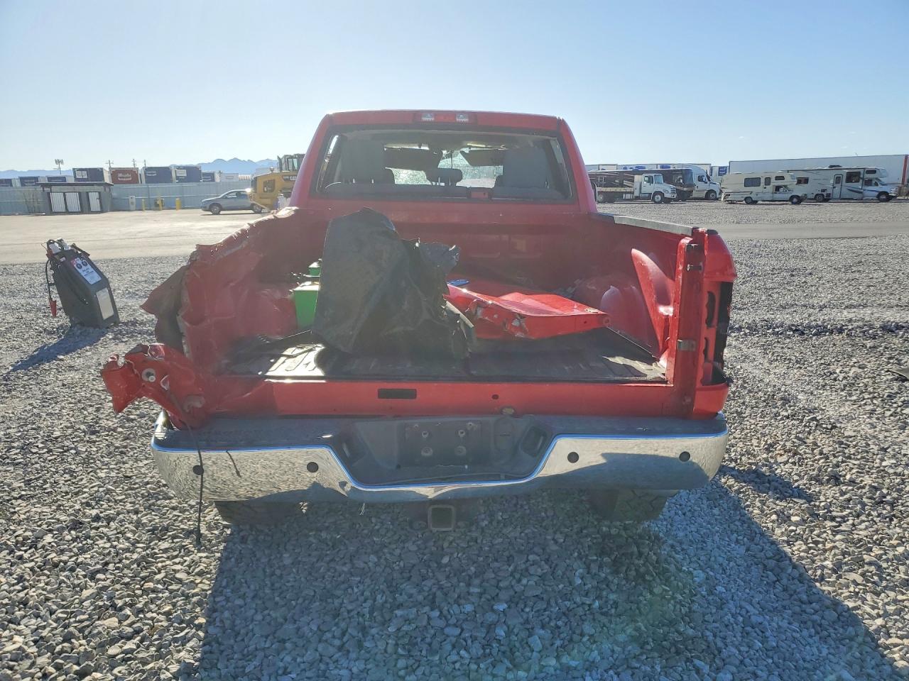 2014 Ram 2500 St Red vin: 3C6UR5CL9EG110730