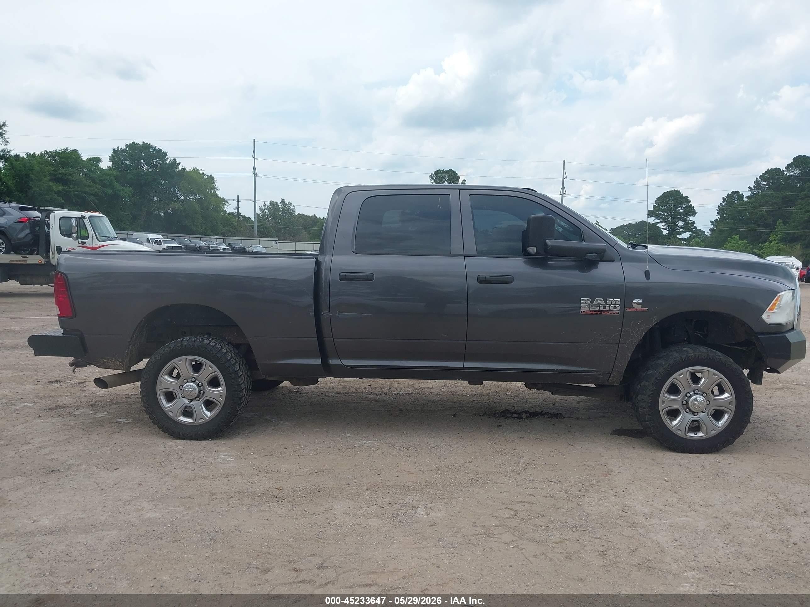 2014 Ram 2500 Tradesman Gray vin: 3C6UR5CL9EG163234