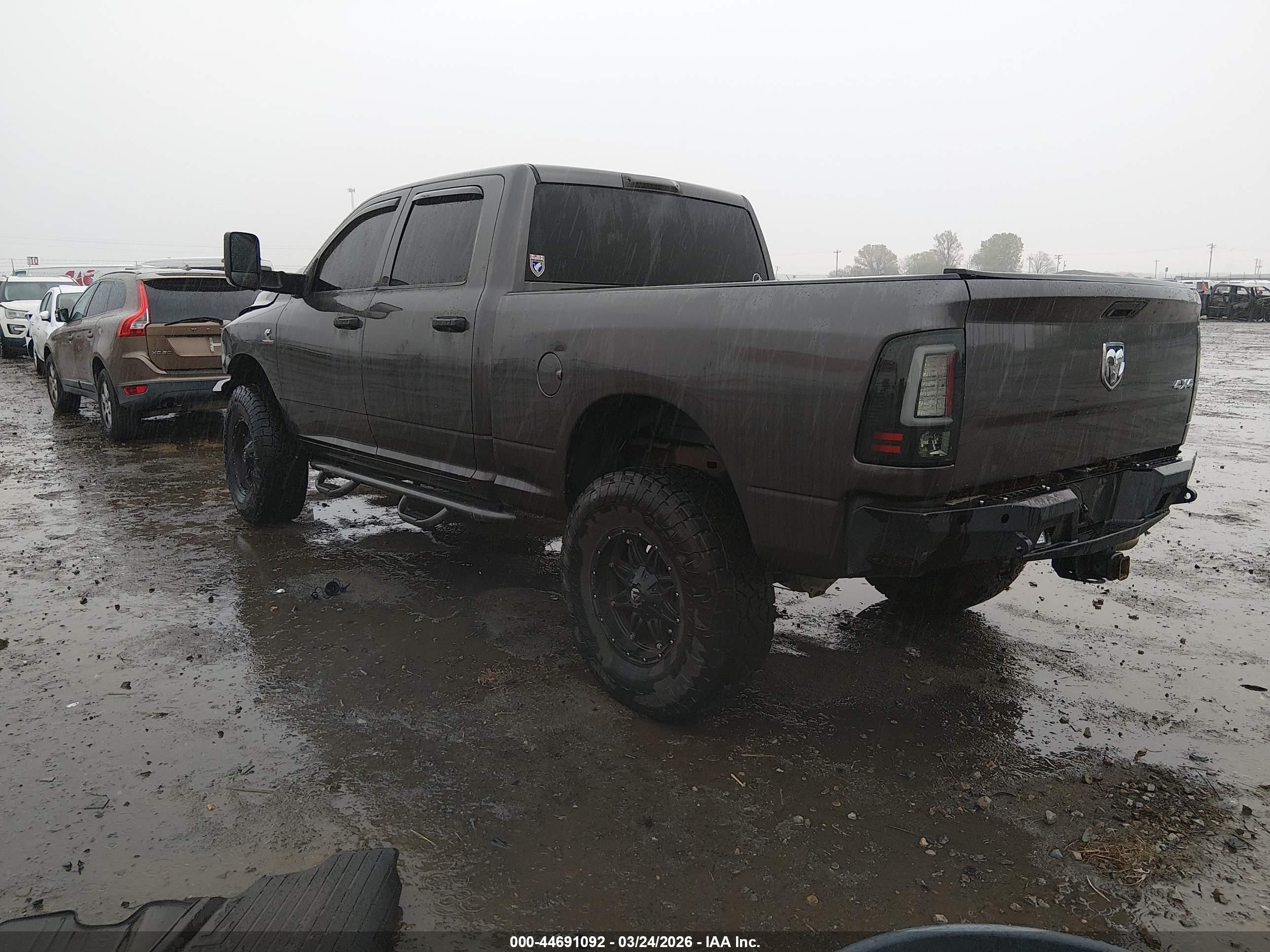 2014 Ram 2500 Tradesman Gray vin: 3C6UR5CL9EG266928