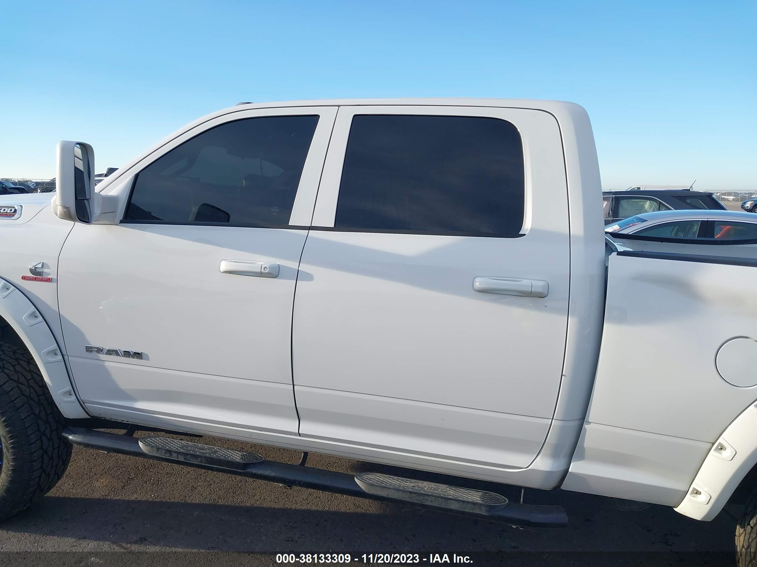 2022 Ram 2500 Tradesman  4x4 6'4" Box White vin: 3C6UR5CL9NG108573