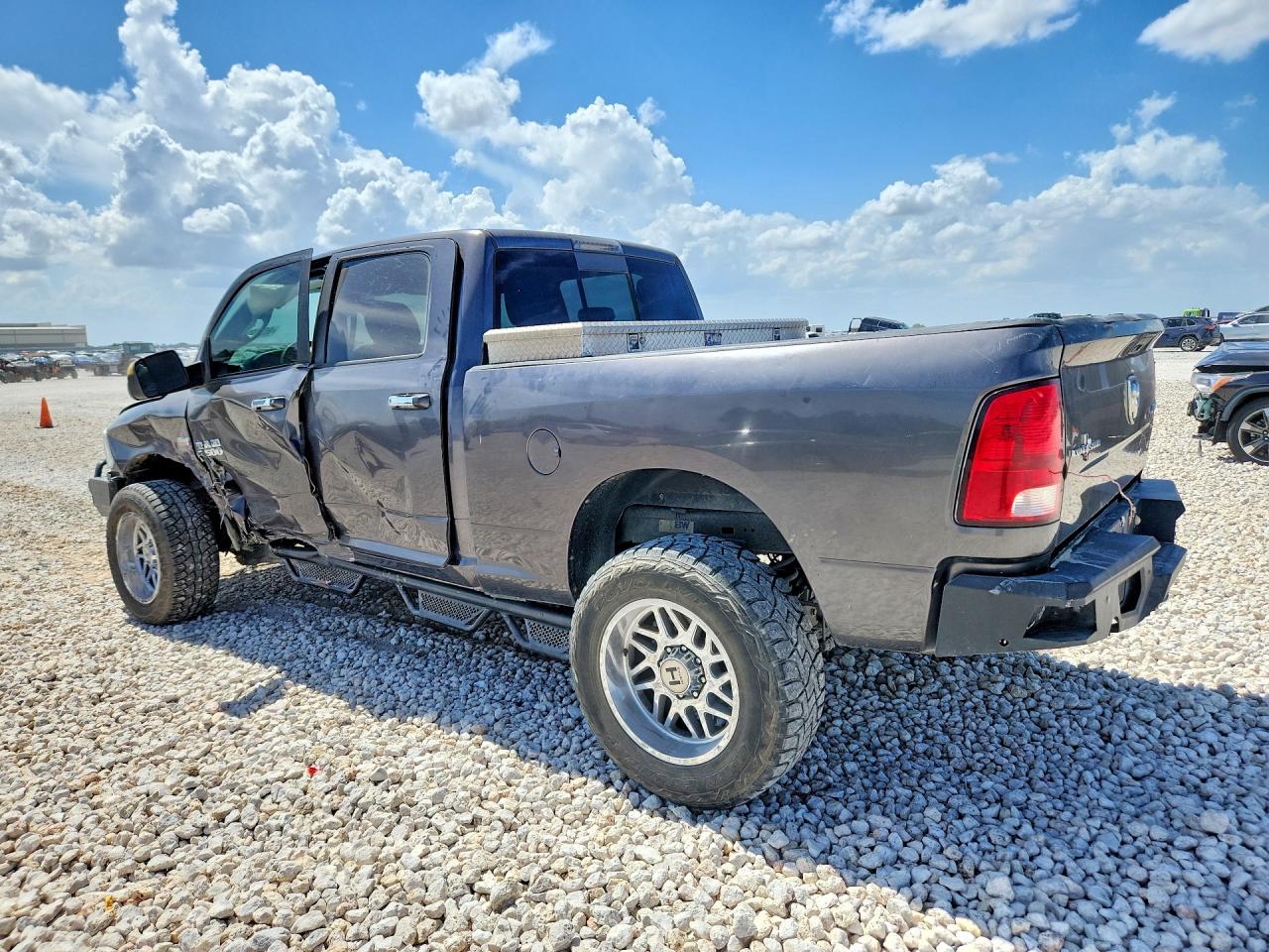 2015 Ram 2500 Slt Gray vin: 3C6UR5DJ4FG655460