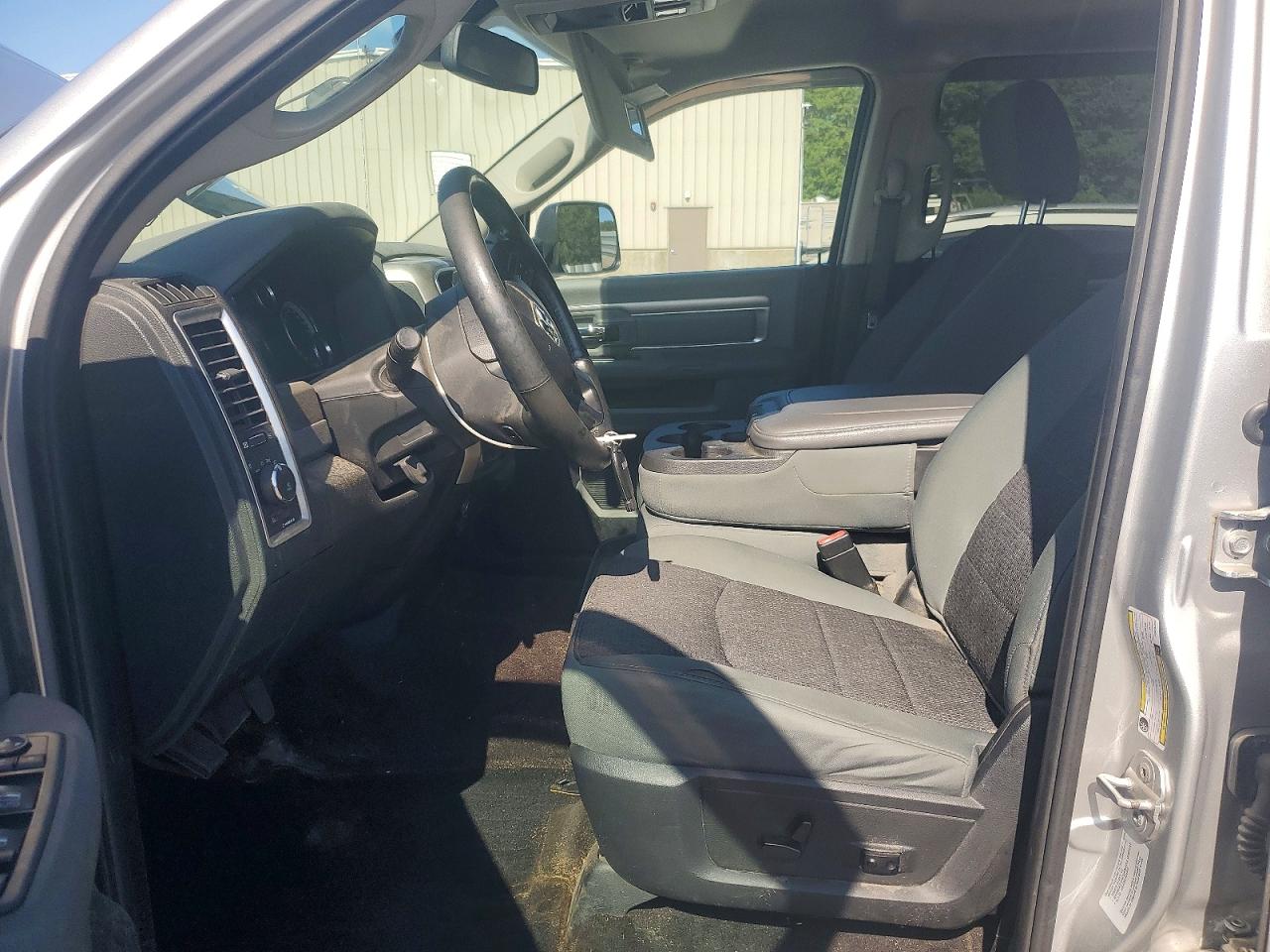 2015 Ram 2500 Slt Silver vin: 3C6UR5DJ5FG634424