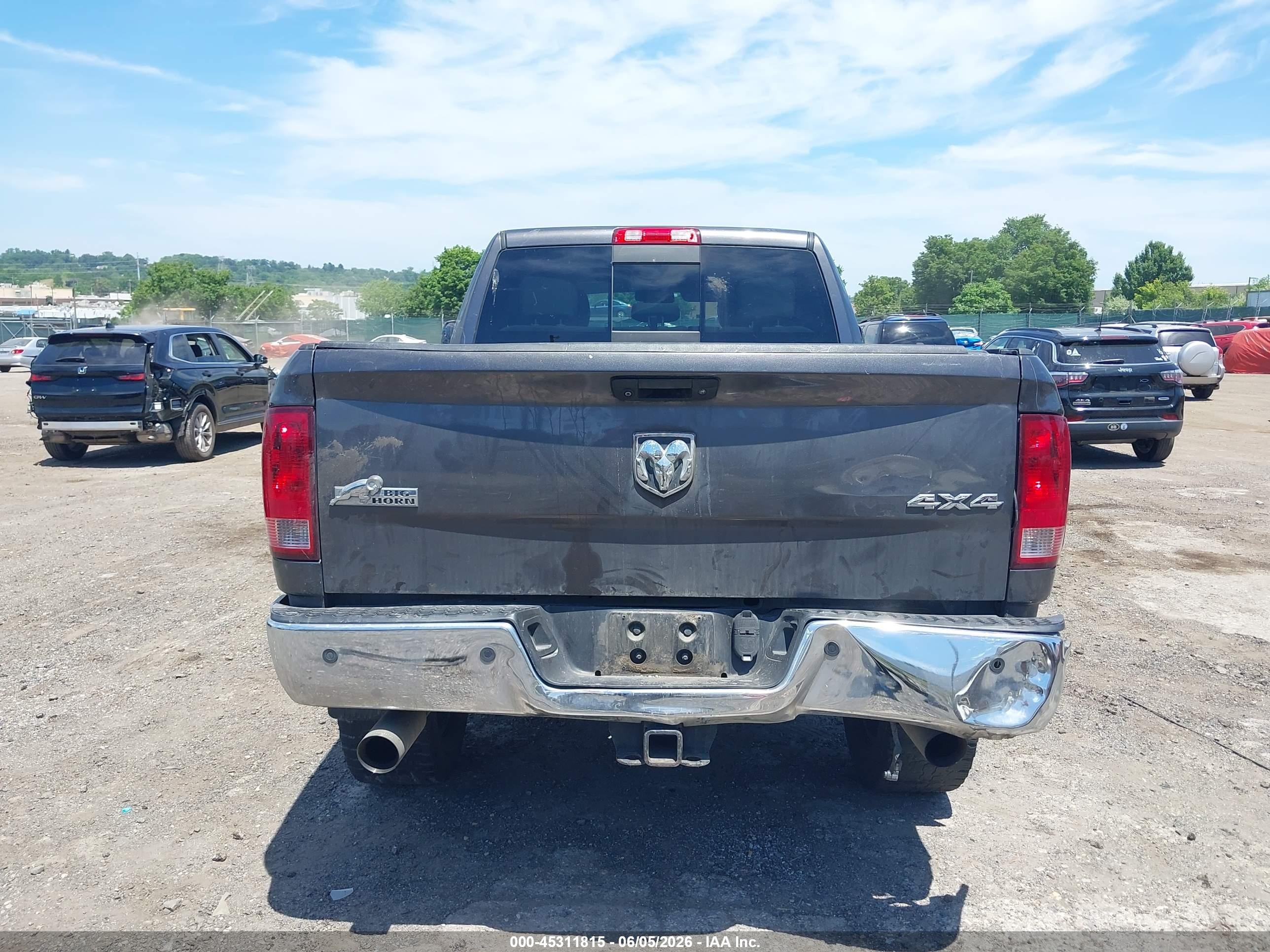 2014 Ram 2500 Big Horn Gray vin: 3C6UR5DJ6EG270559