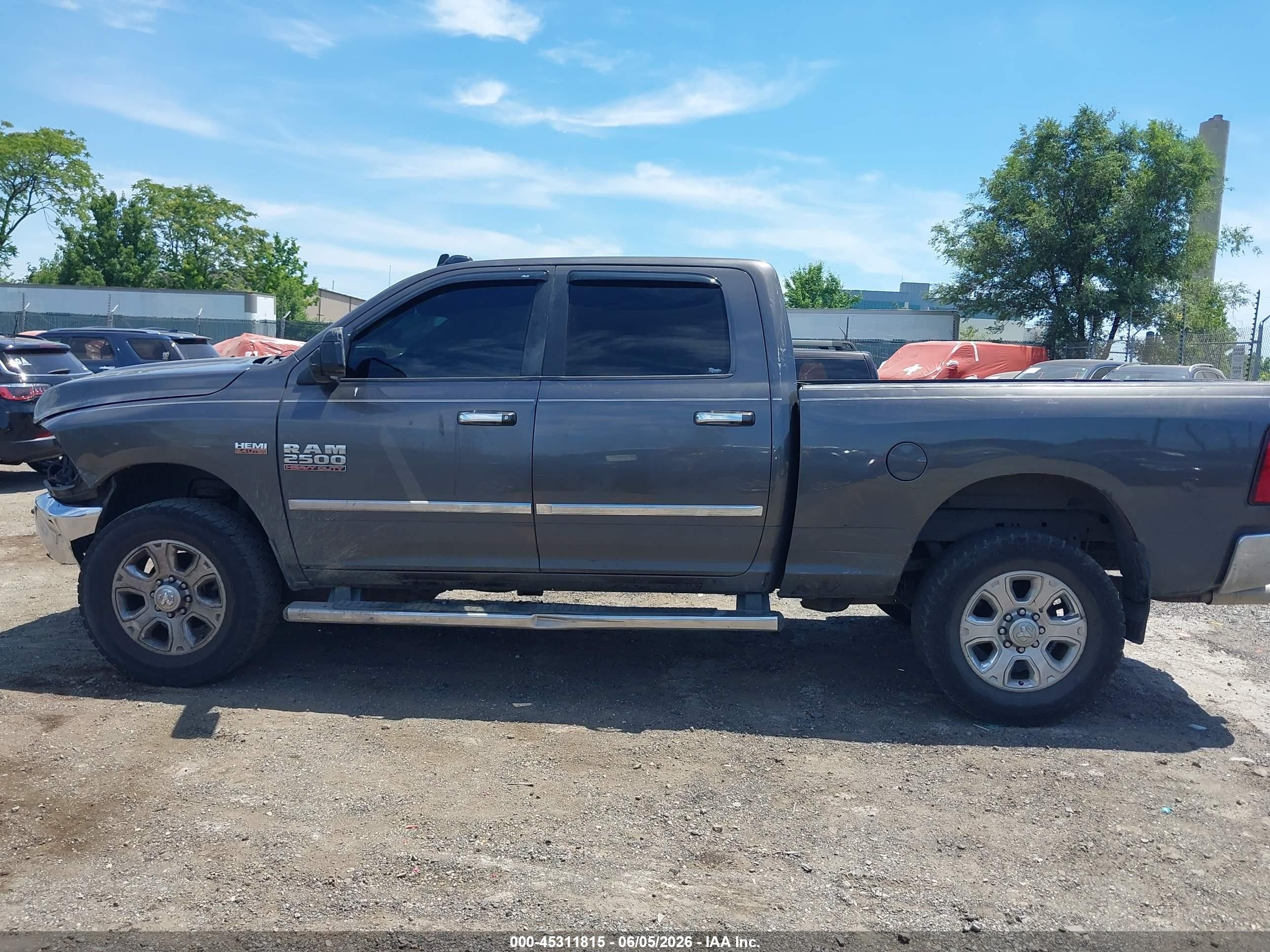 2014 Ram 2500 Big Horn Gray vin: 3C6UR5DJ6EG270559