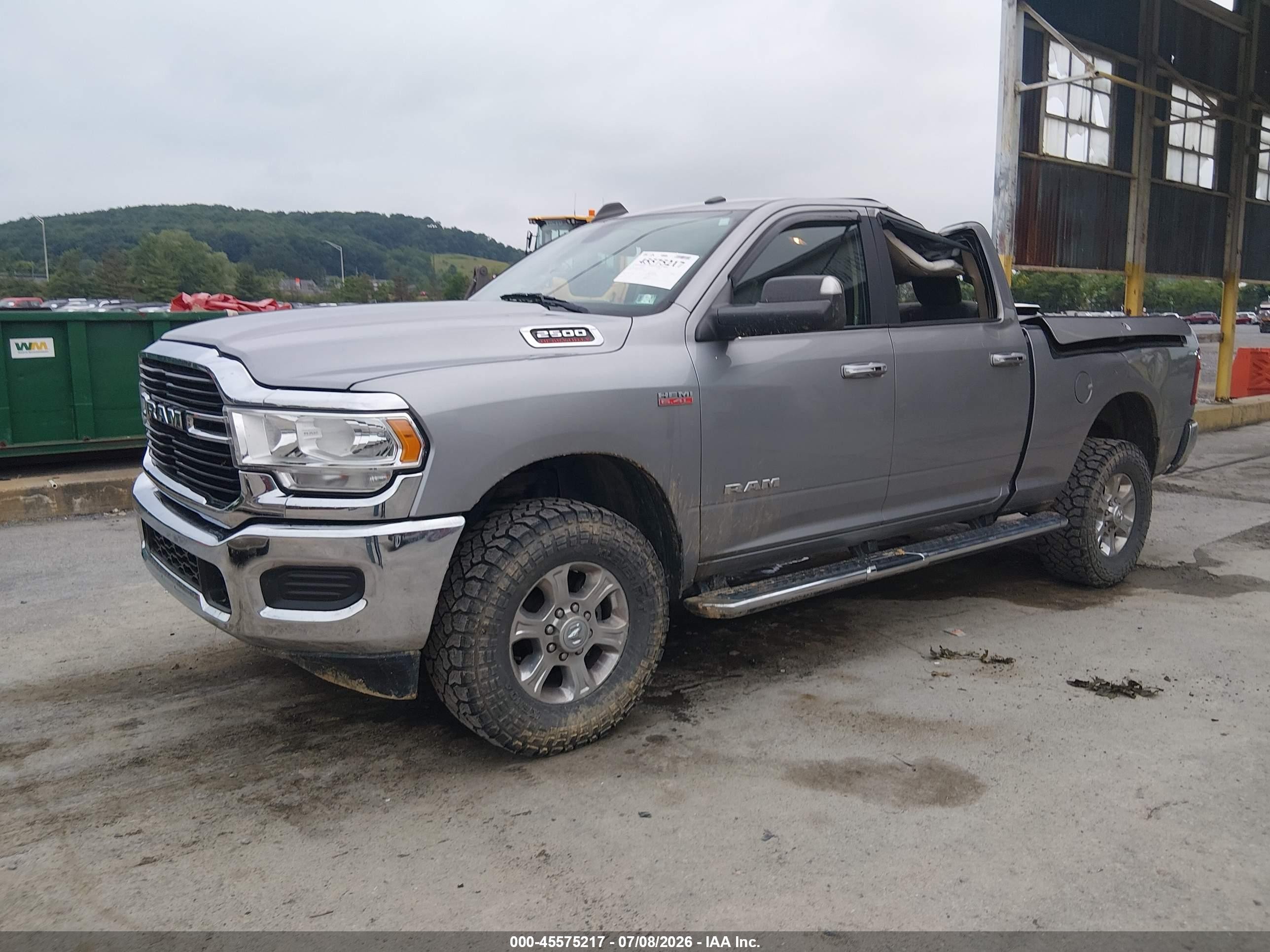 2019 Ram 2500 Big Horn  4x4 6'4 Box Silver vin: 3C6UR5DJ6KG685991