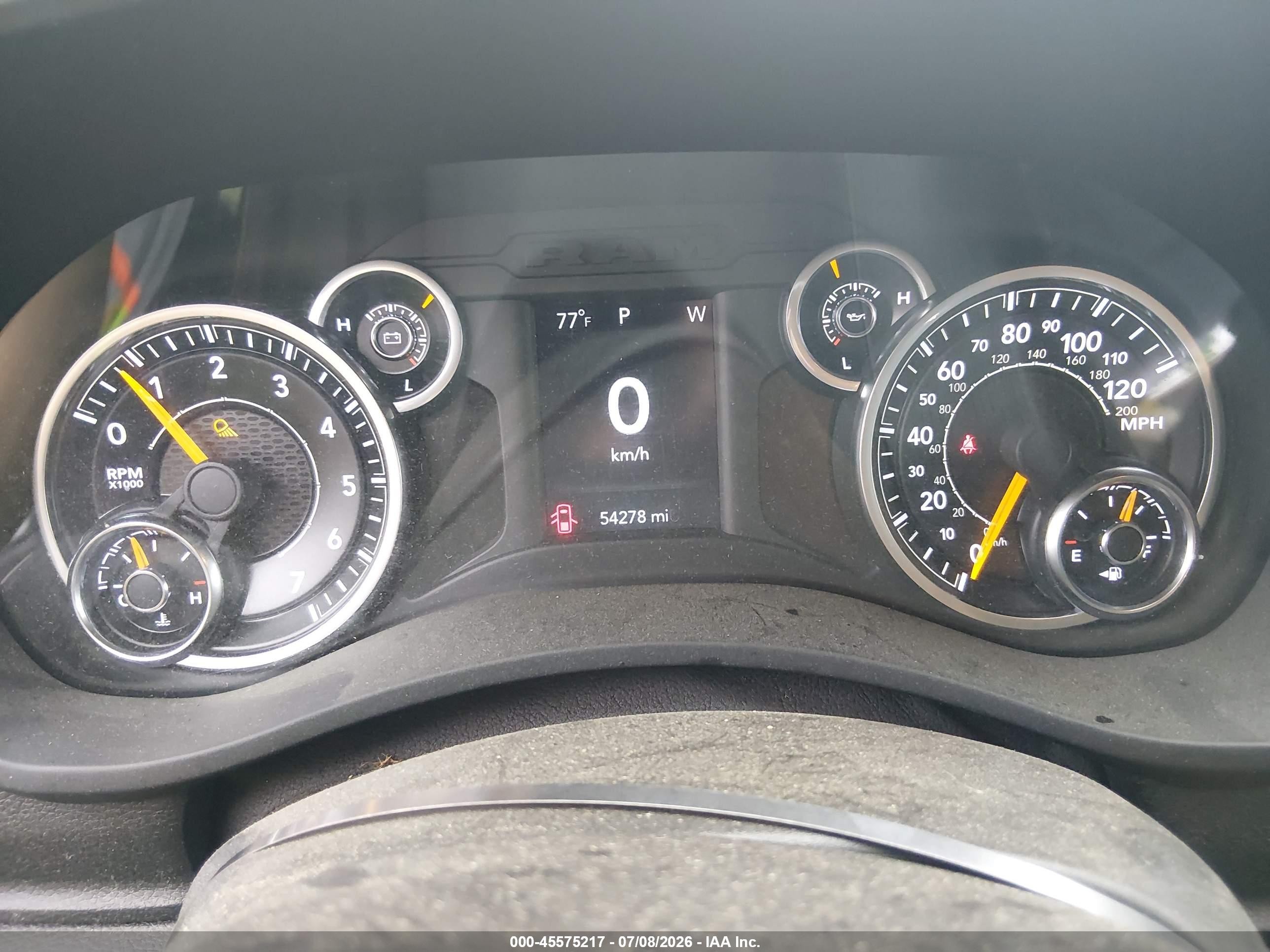 2019 Ram 2500 Big Horn  4x4 6'4 Box Silver vin: 3C6UR5DJ6KG685991