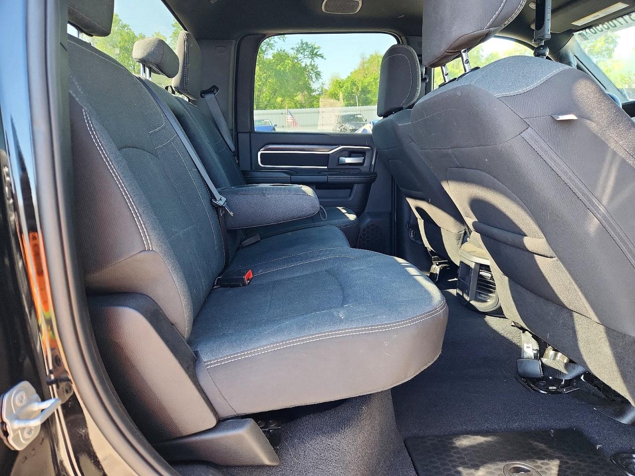 2024 Ram 2500 Big Horn Black vin: 3C6UR5DJ7RG401052