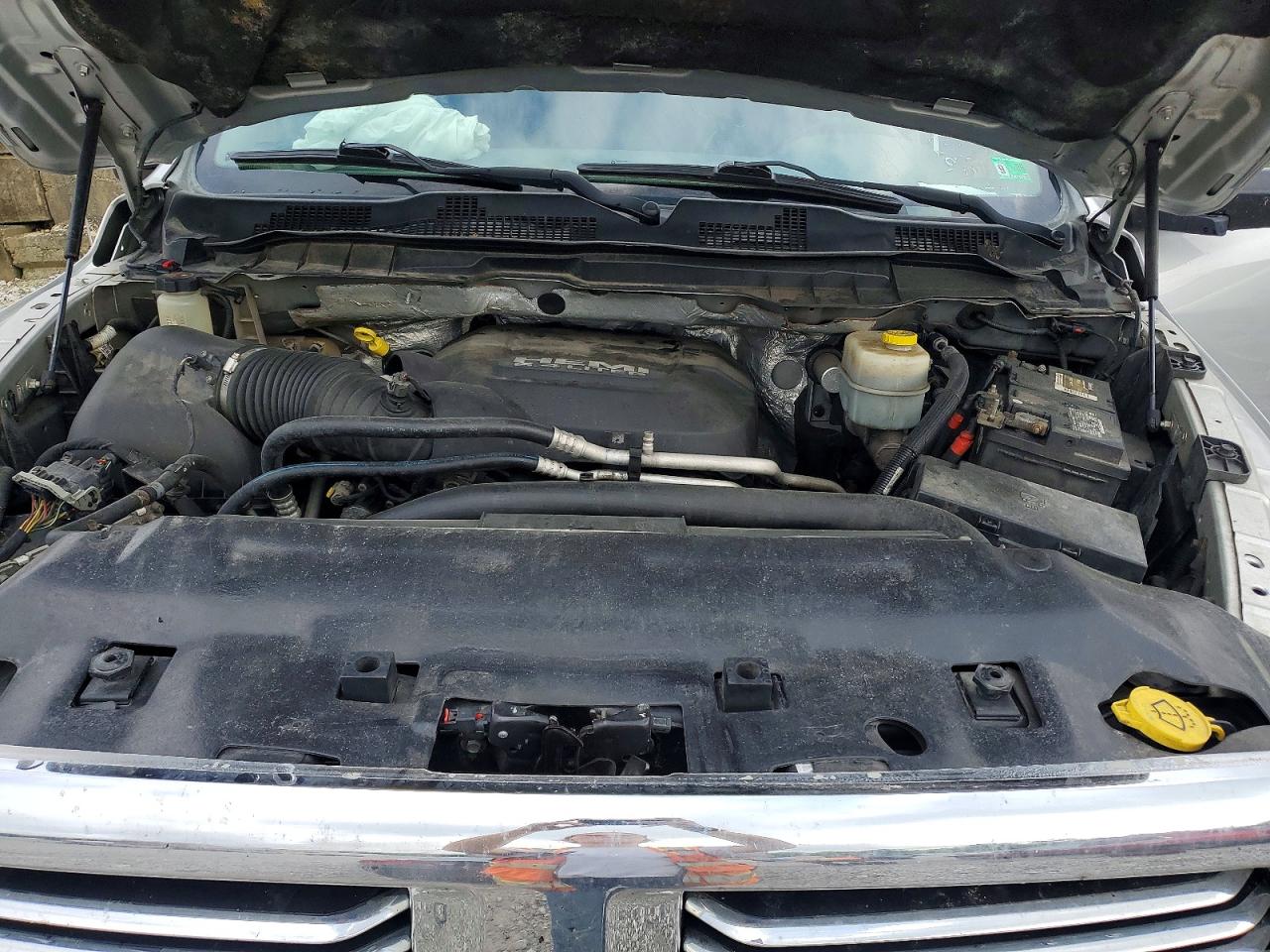 2015 Ram 2500 Slt Silver vin: 3C6UR5DJ8FG537332