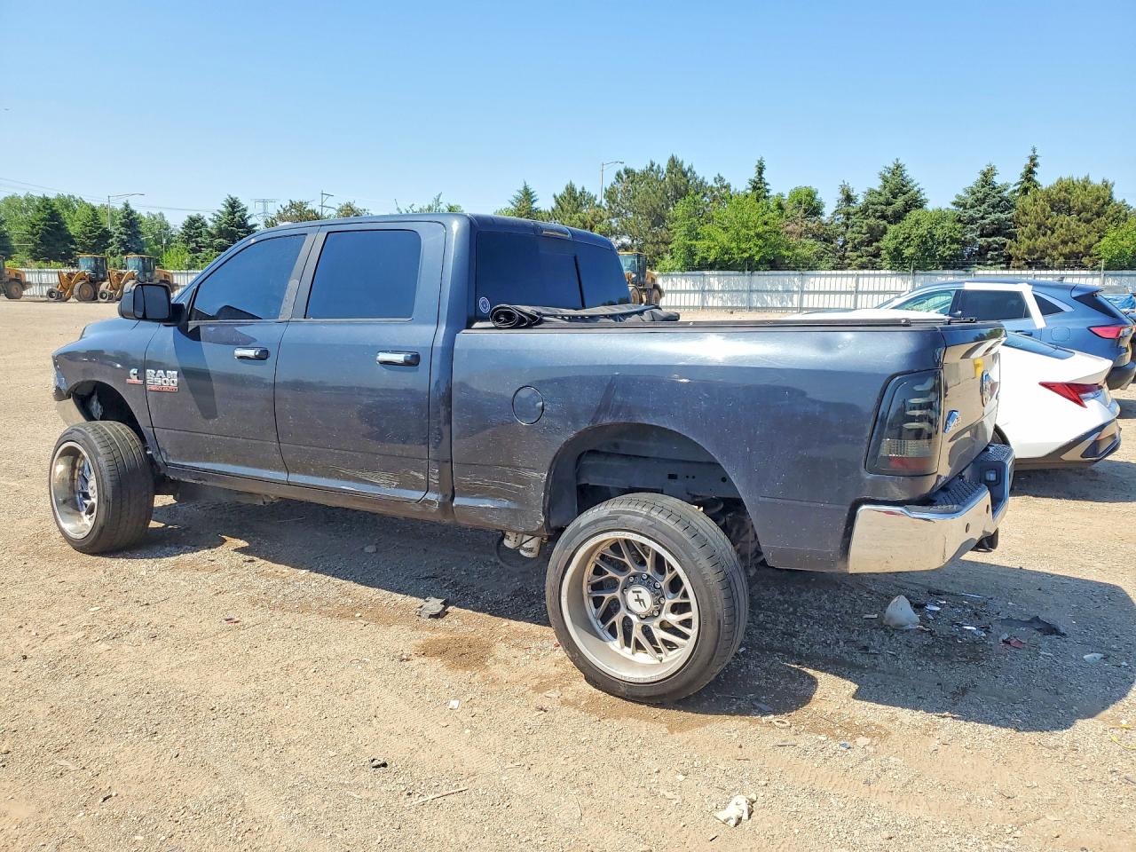 2015 Ram 2500 Slt Gray vin: 3C6UR5DL0FG634669