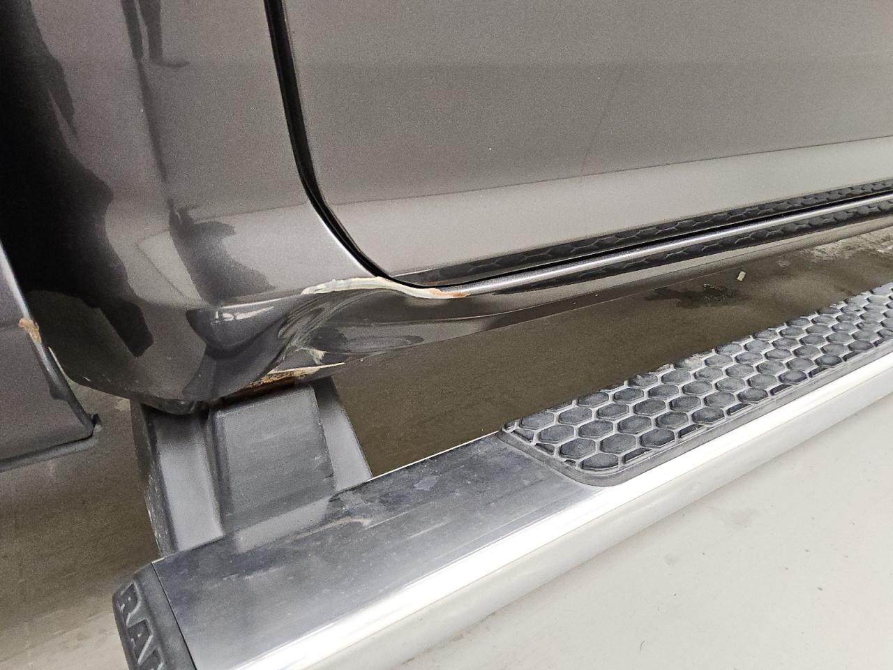 2015 Ram 2500 Slt Charcoal vin: 3C6UR5DL2FG635273 Damage: Right Rocker Panel, Dent(S) W/ Paint Dmg, 5 To 6 Inches