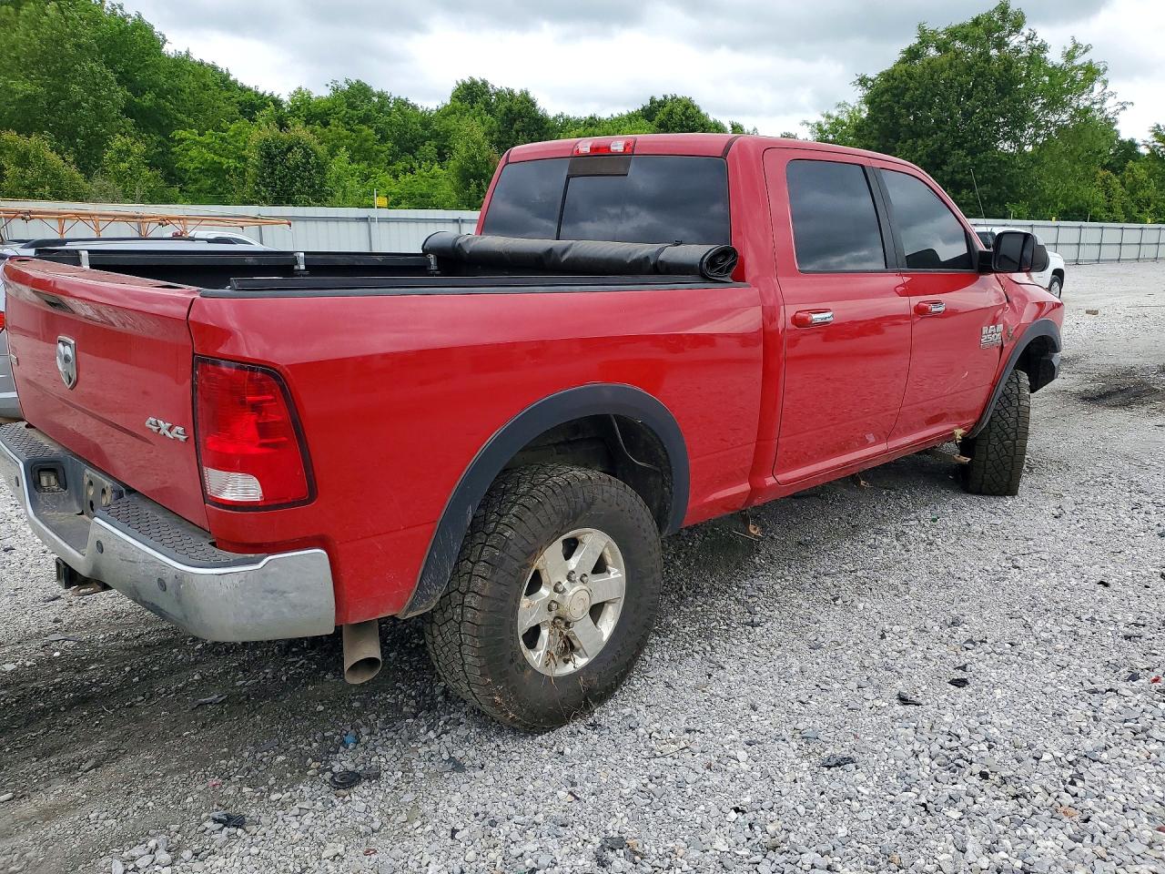 2015 Ram 2500 Slt Red vin: 3C6UR5DL3FG624444