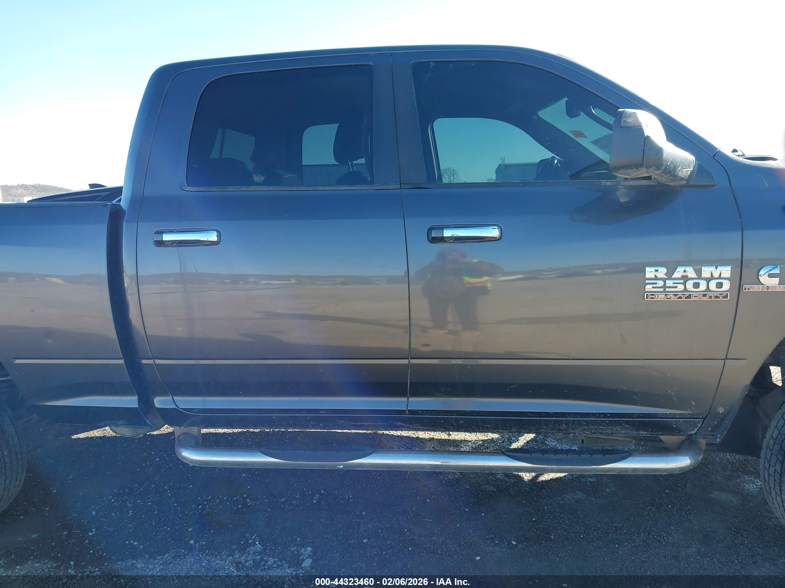 2014 Ram 2500 Lone Star Серый vin: 3C6UR5DL5EG145506