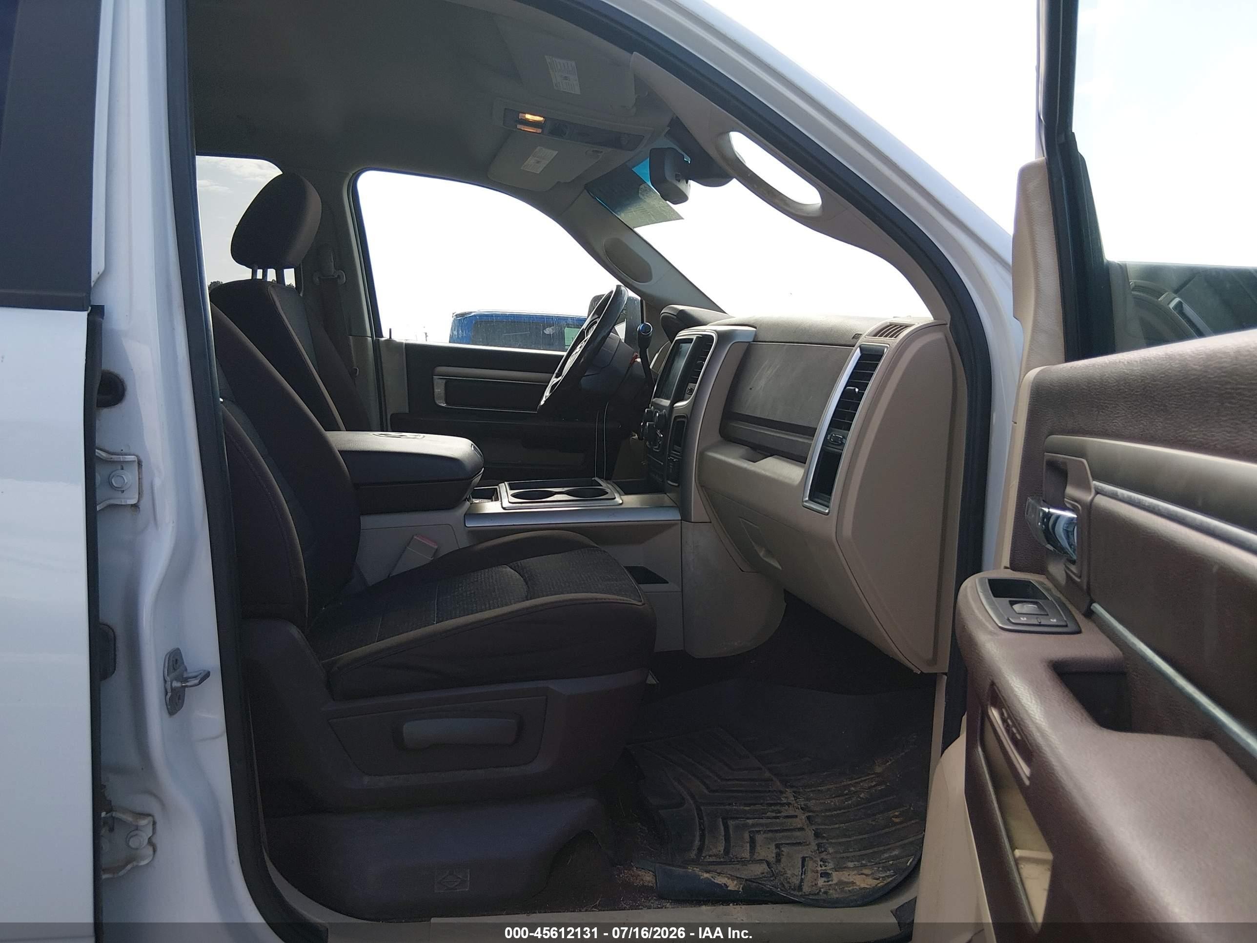 2014 Ram 2500 Big Horn White vin: 3C6UR5DL5EG158305