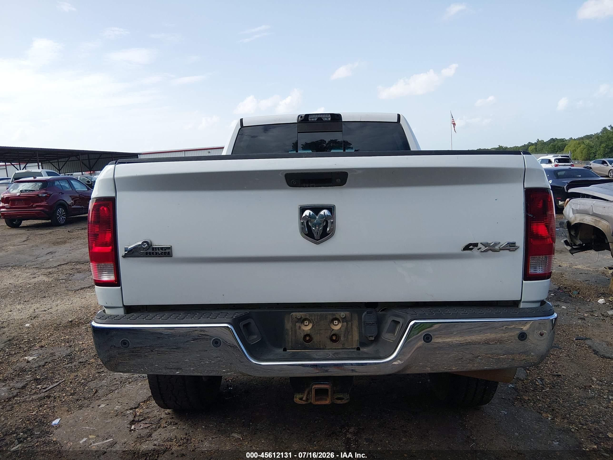 2014 Ram 2500 Big Horn White vin: 3C6UR5DL5EG158305