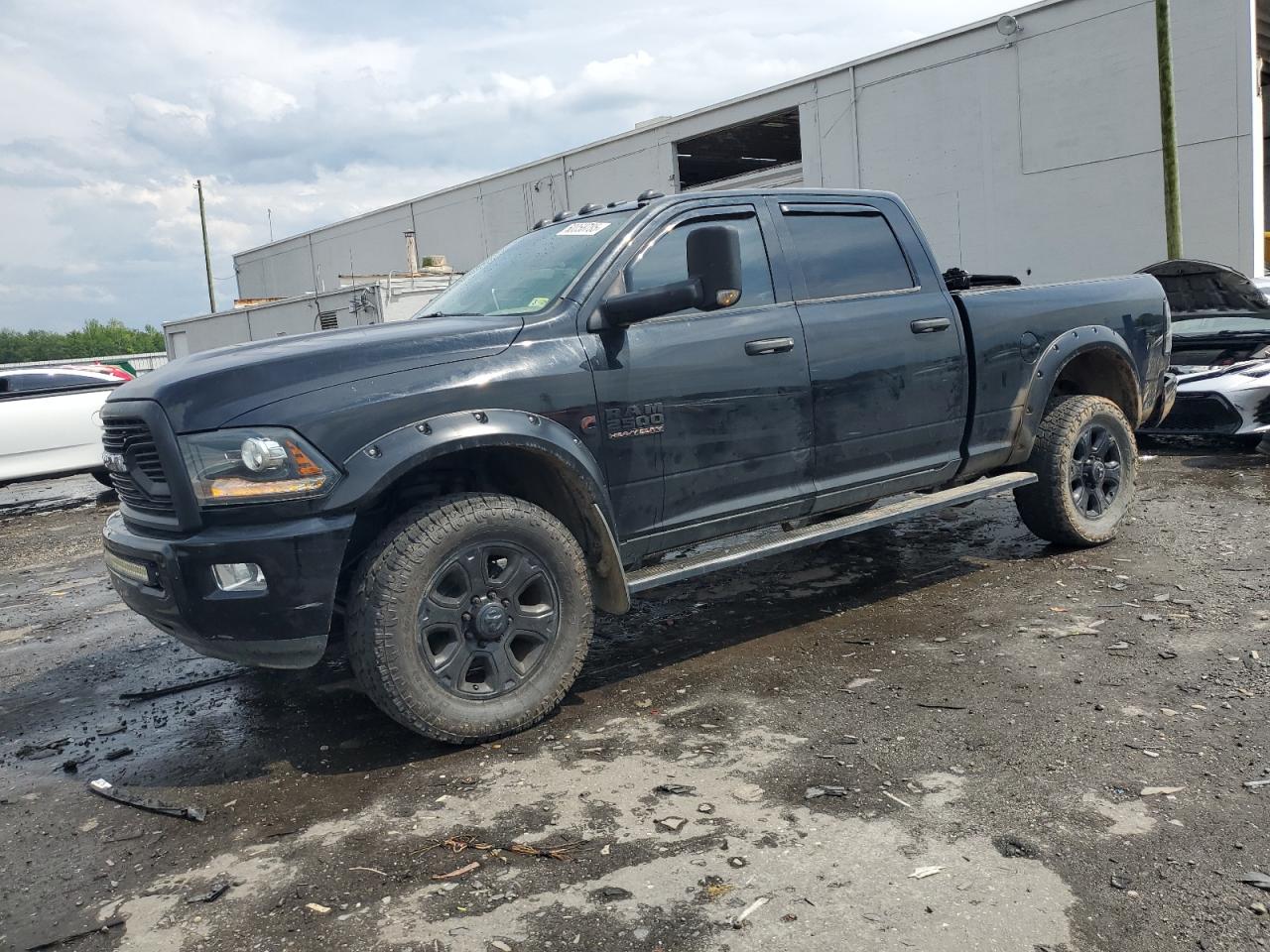 3C6UR5DL6EG179843