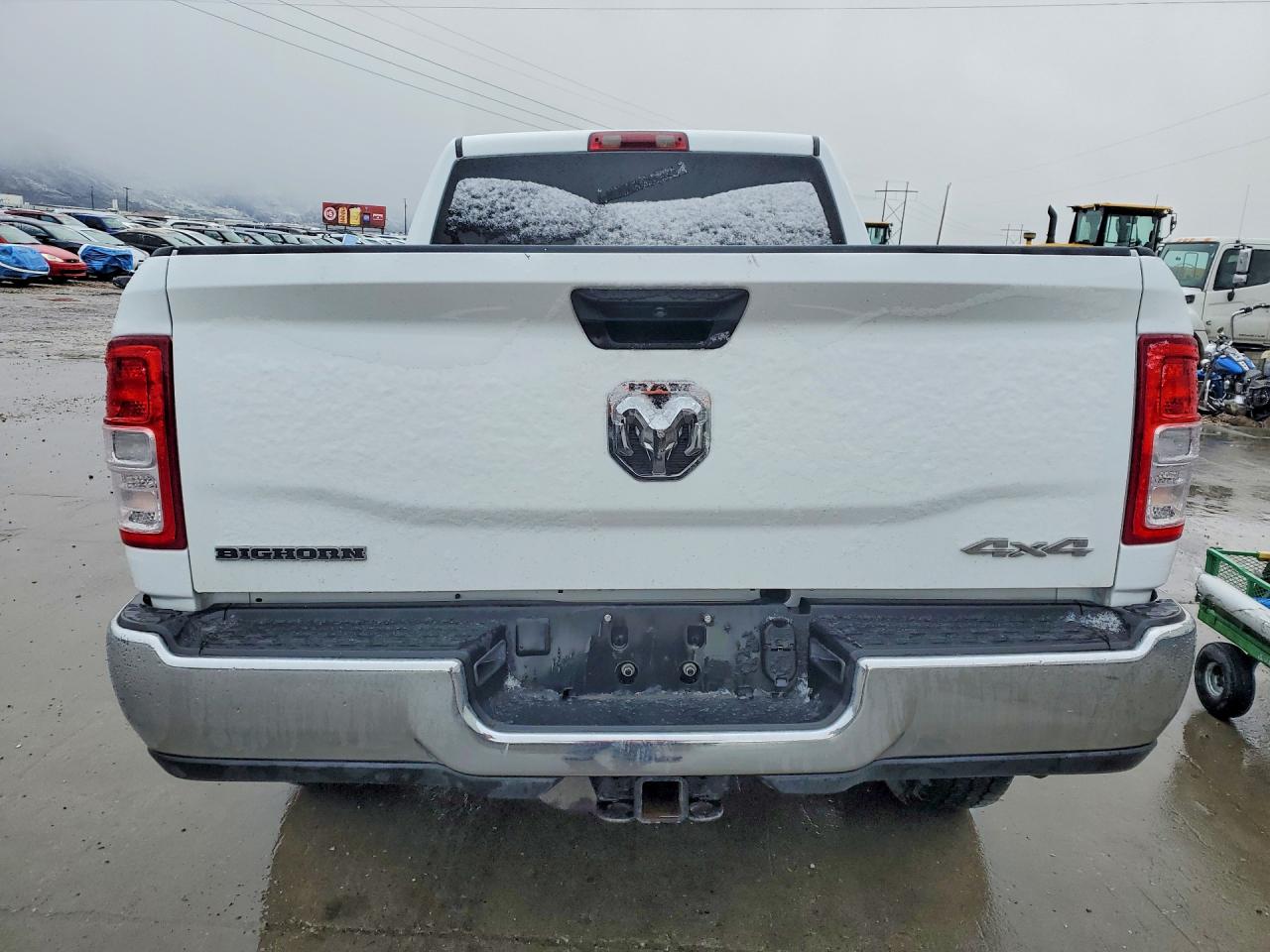 2023 Ram 2500 White vin: 3C6UR5DL6PG515106