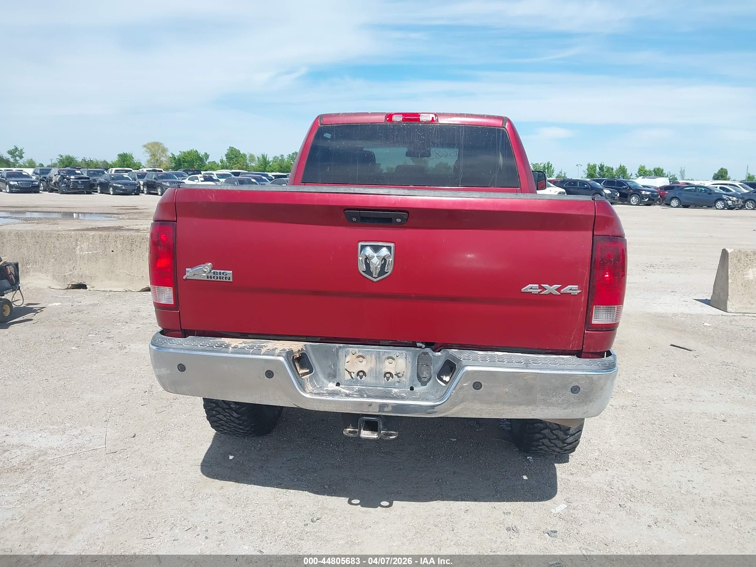 2013 Ram 2500 Big Horn Красный vin: 3C6UR5DL7DG545727