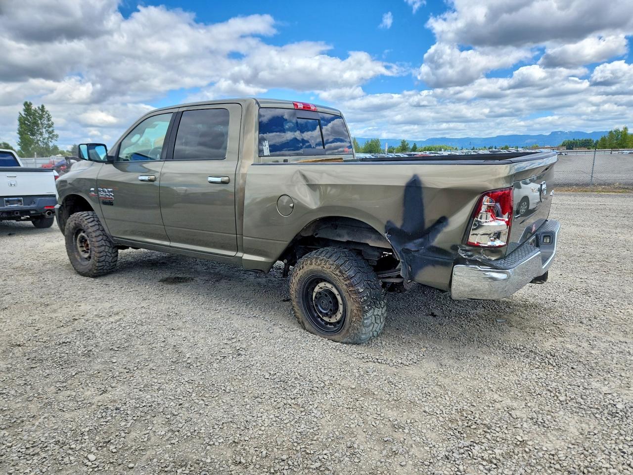 2013 Ram 2500 Slt Green vin: 3C6UR5DL7DG612844