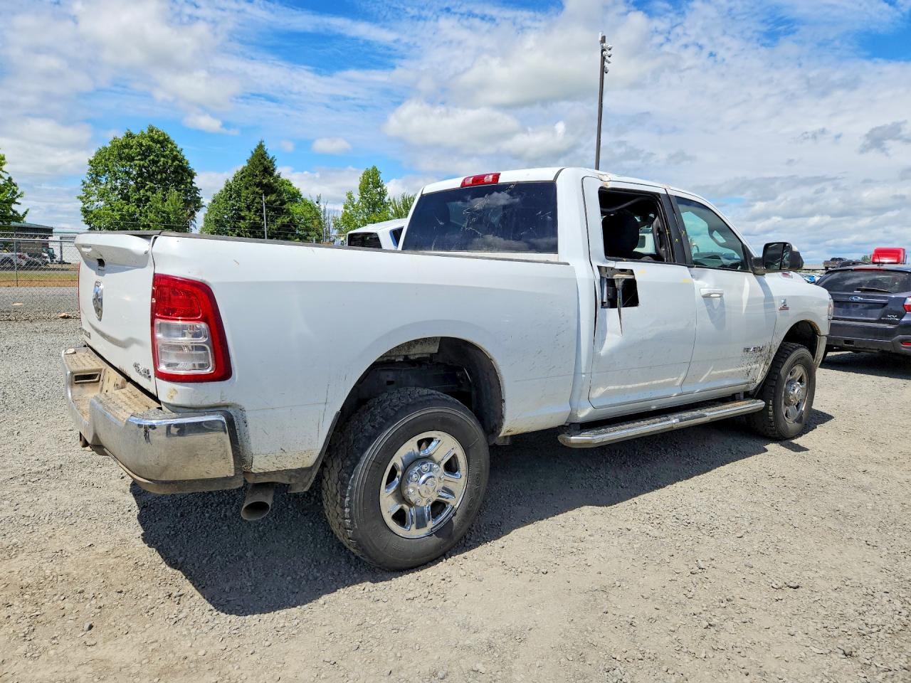 2022 Ram 2500 Big Horn White vin: 3C6UR5DL7NG247485