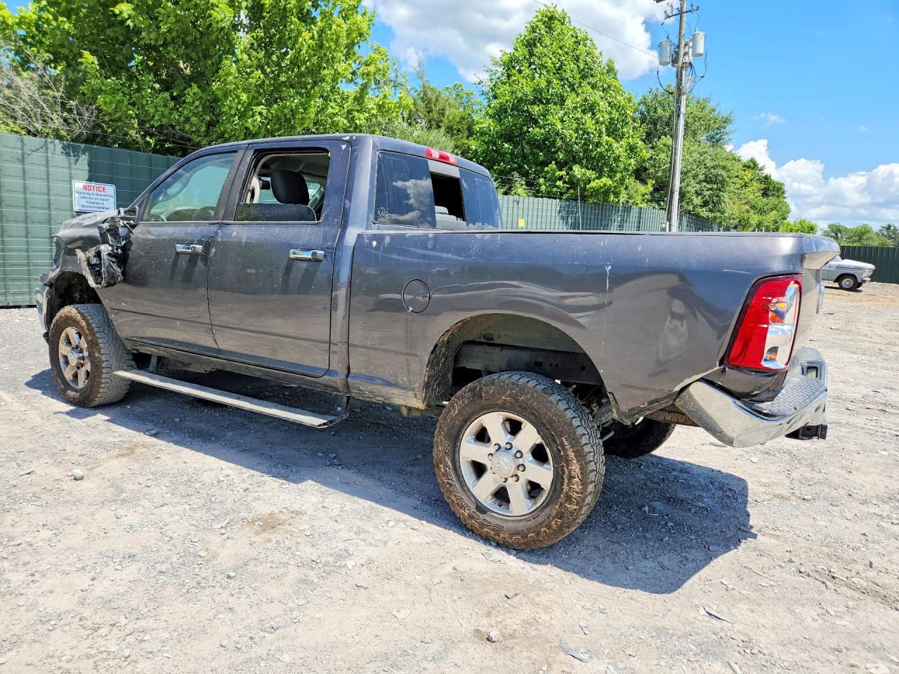 2015 Ram 2500 Slt Gray vin: 3C6UR5DL8FG663580