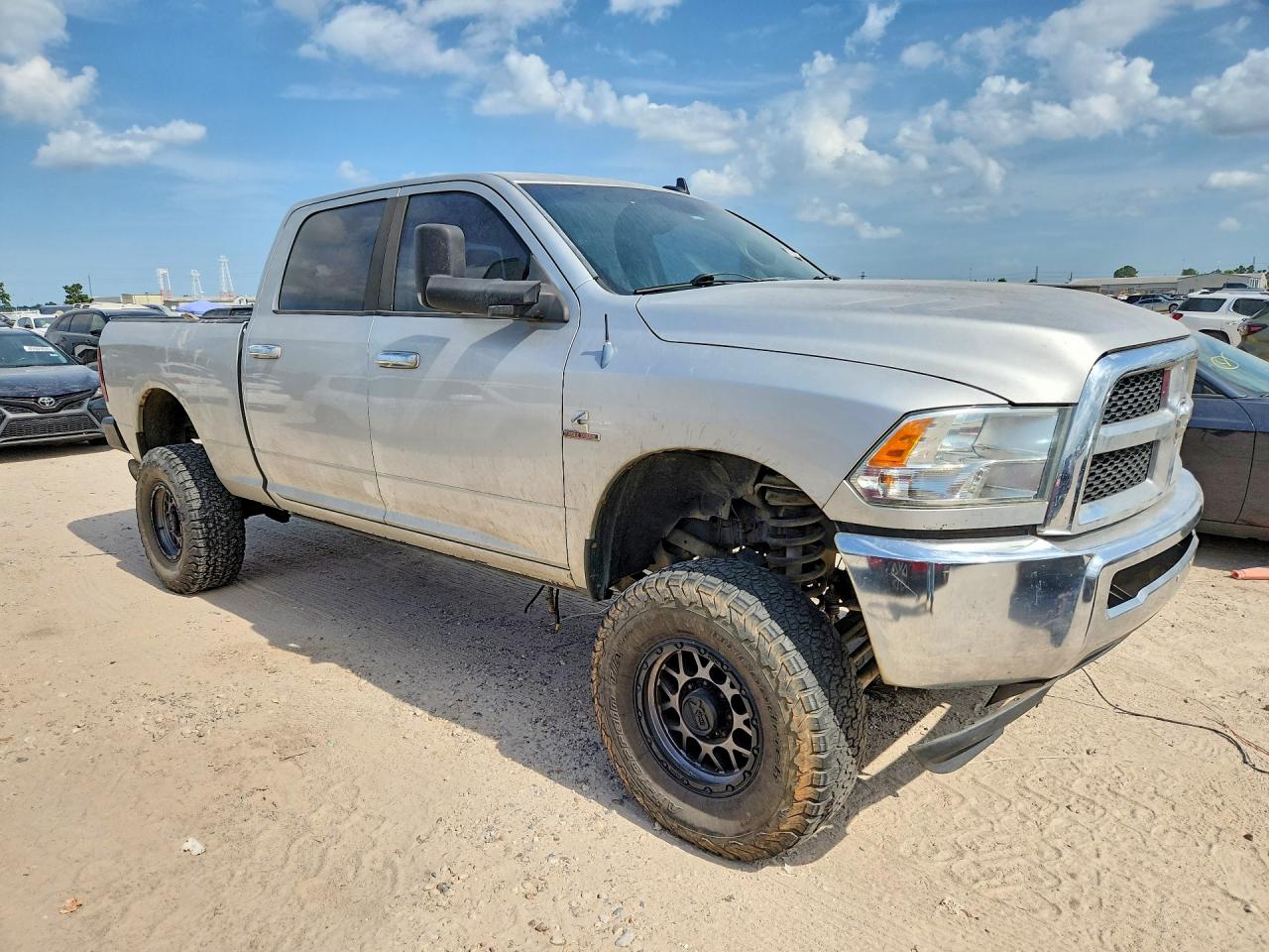 2013 Ram 2500 Slt Silver vin: 3C6UR5DL9DG512812
