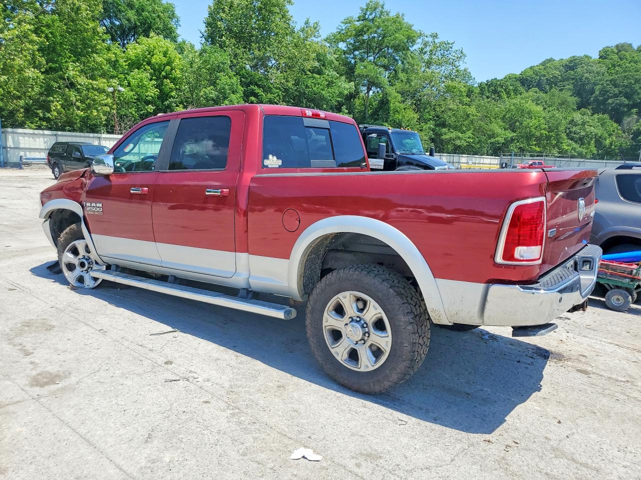 2014 Ram 2500 Laramie Maroon vin: 3C6UR5FJ2EG276677