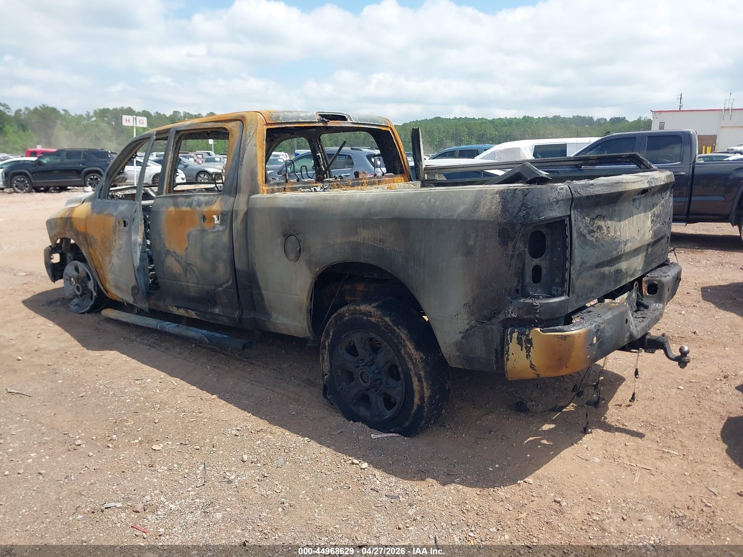 2016 Ram 2500 Laramie Черный vin: 3C6UR5FJ2GG347010