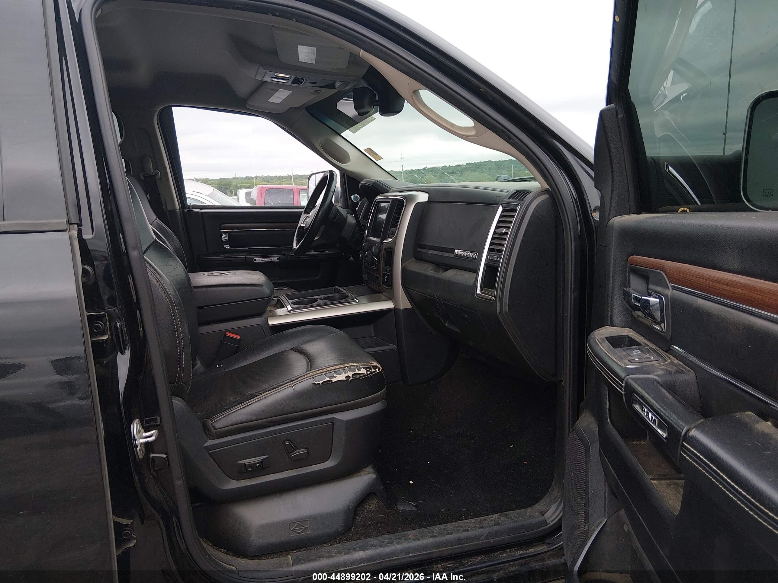 2014 Ram 2500 Laramie Черный vin: 3C6UR5FJ4EG315513