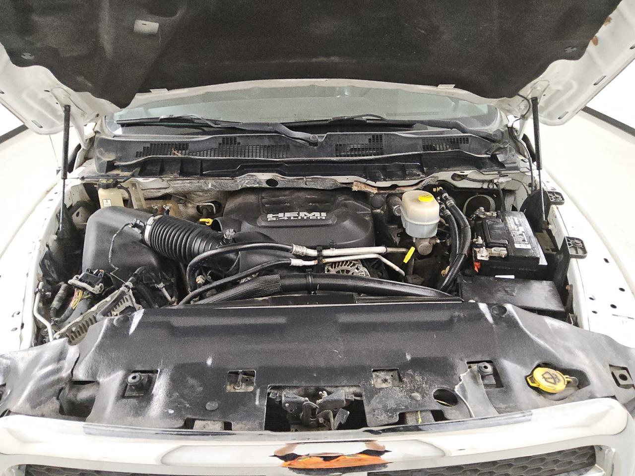 2014 Ram 2500 Laramie White vin: 3C6UR5FJ5EG233774 Damage: Suspension, Aftermarket, Replacement Required