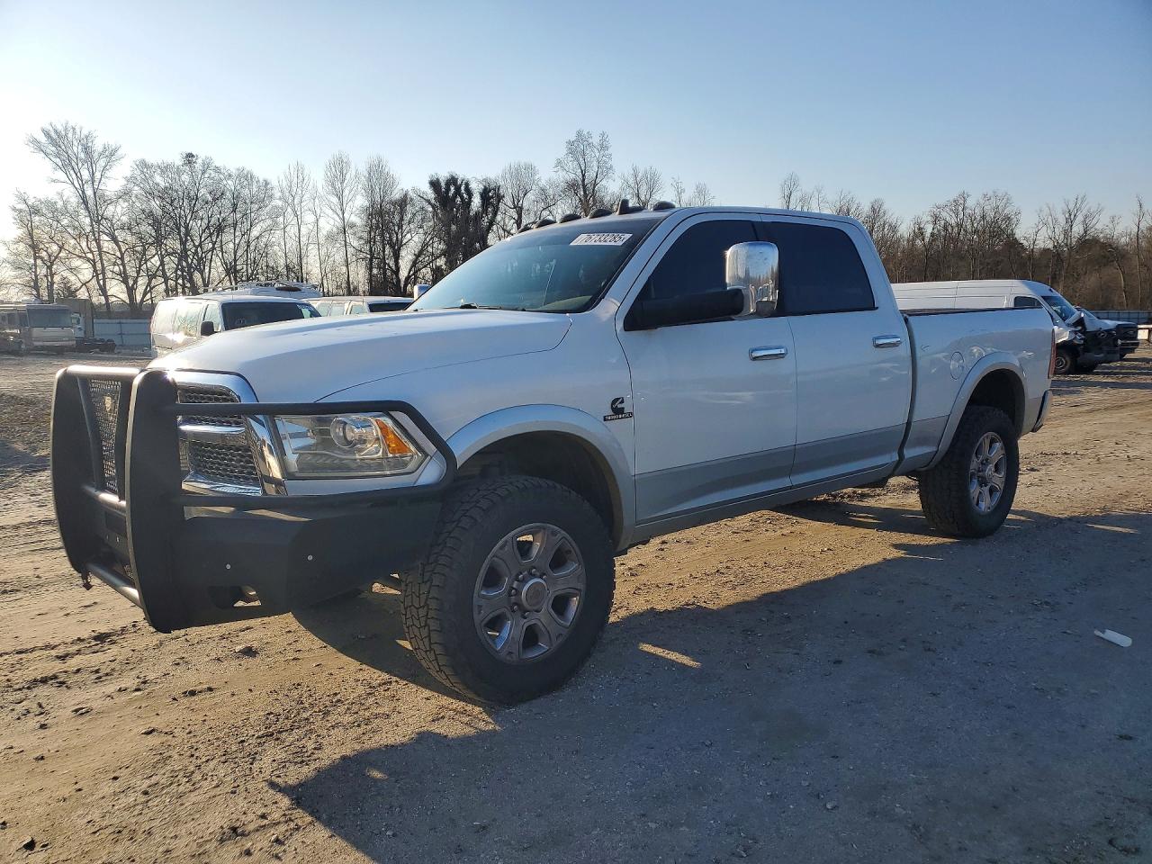 2016 Ram 2500 Laramie Two Tone vin: 3C6UR5FL0GG191955