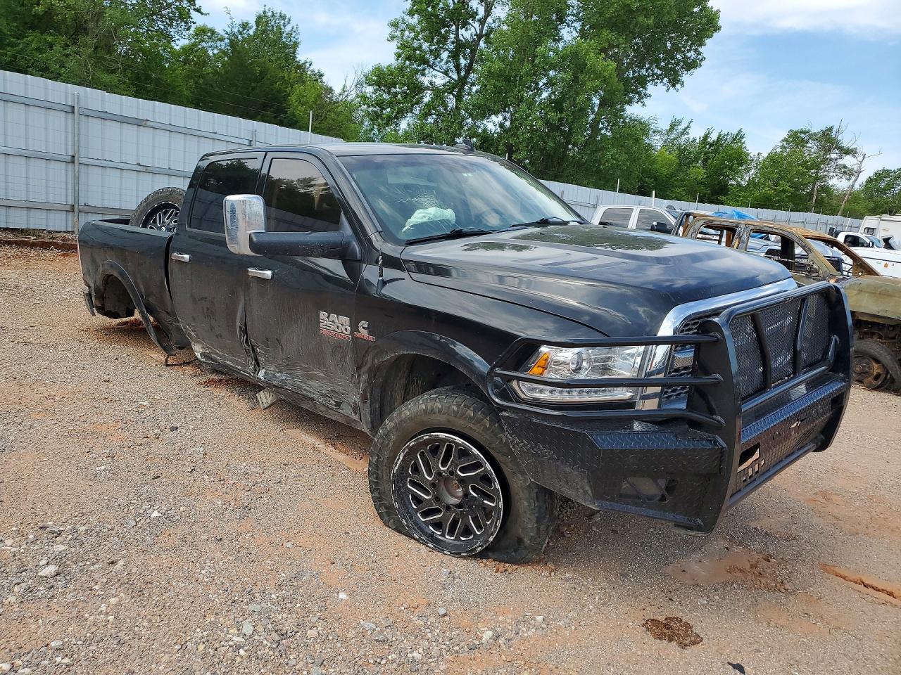 2017 Ram 2500 Laramie Black vin: 3C6UR5FL0HG559505