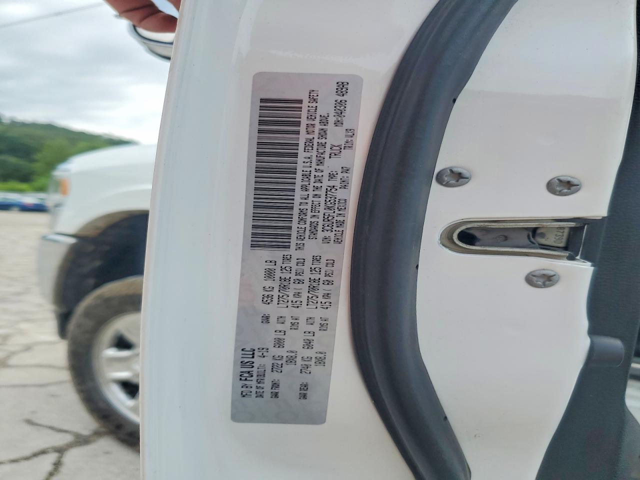 2019 Ram 2500 Laramie White vin: 3C6UR5FL0KG537754