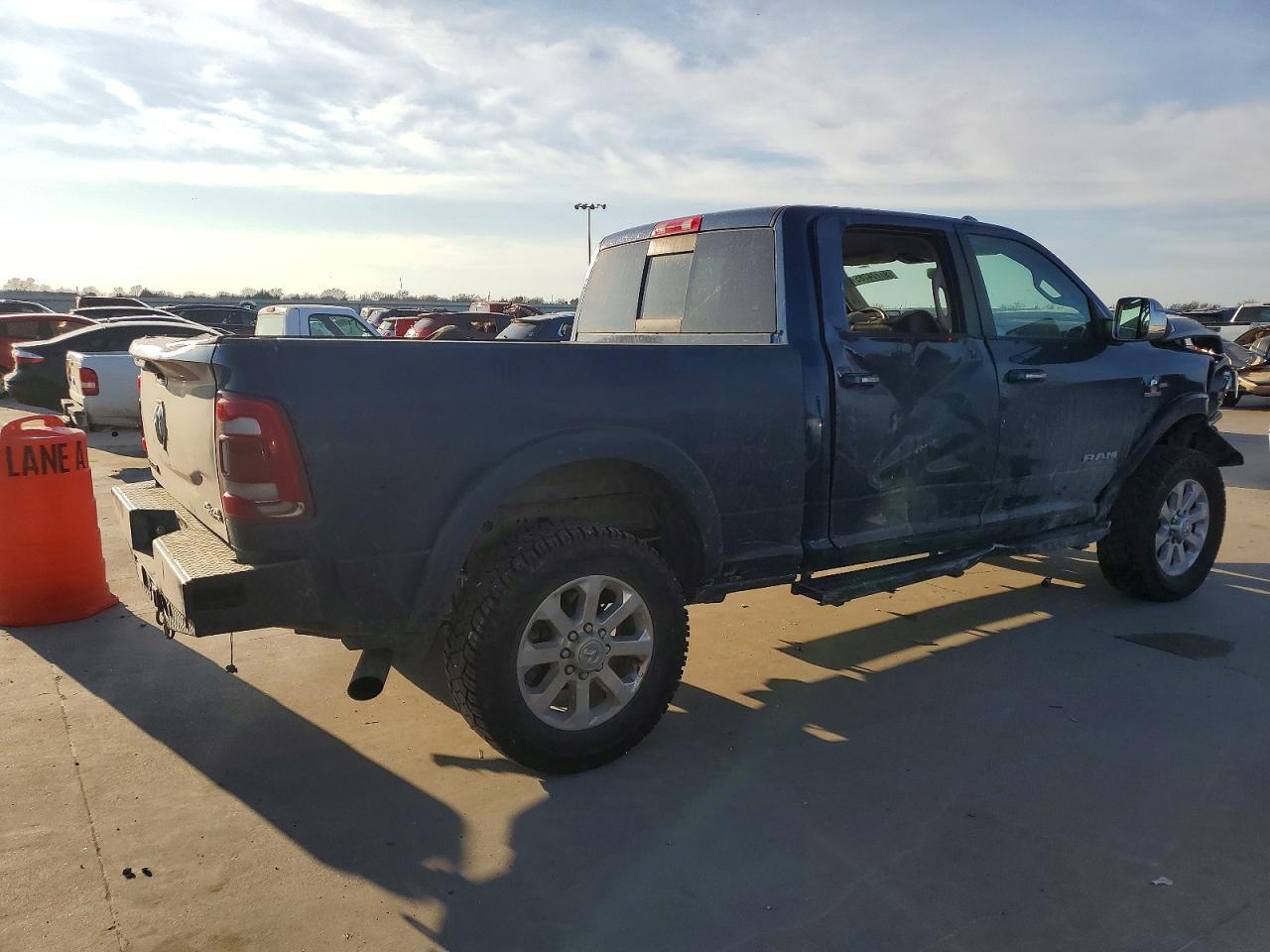 2019 Ram 2500 Laramie Blue vin: 3C6UR5FL0KG714934