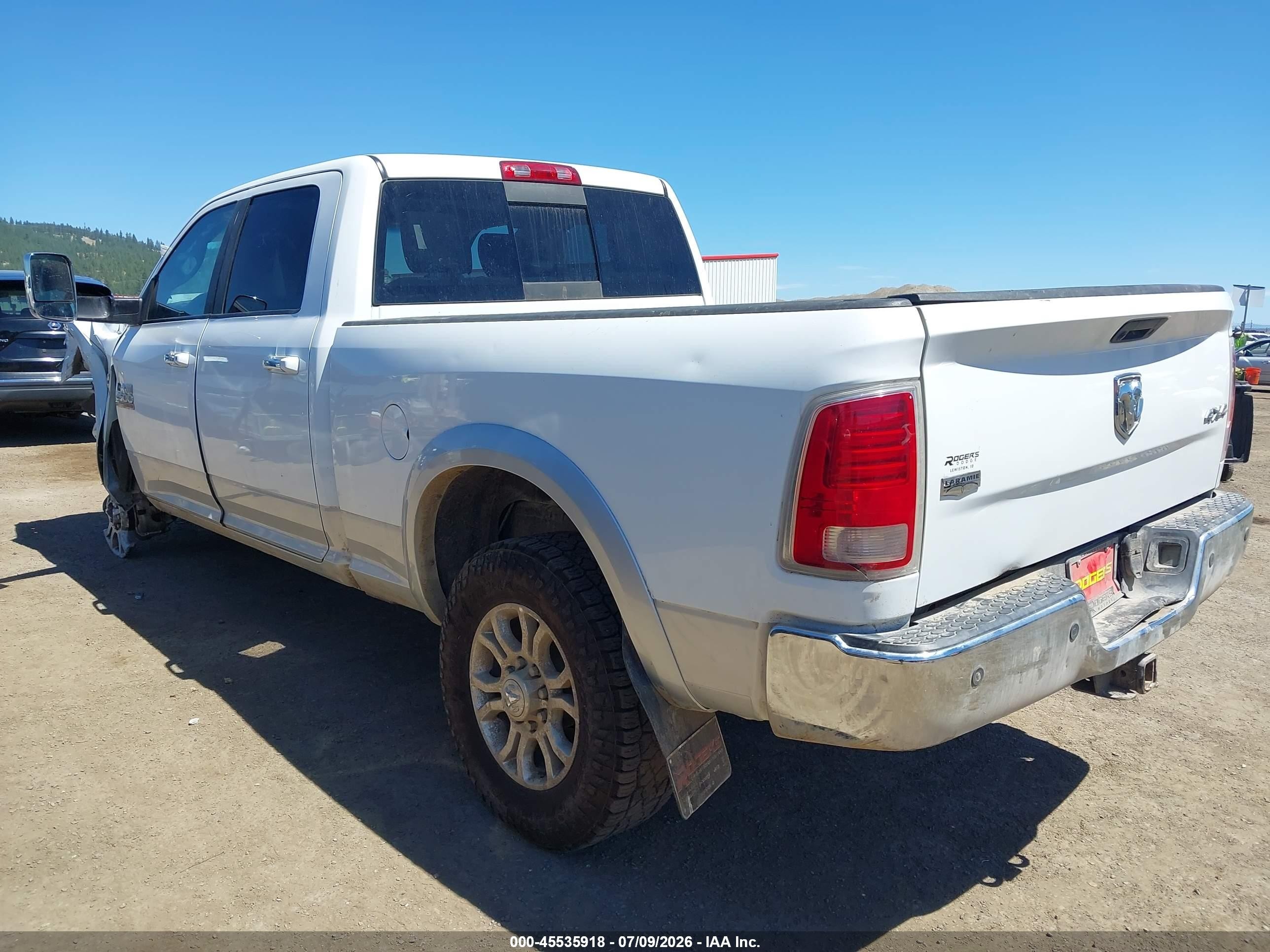 2014 Ram 2500 Laramie Белый vin: 3C6UR5FL2EG283792