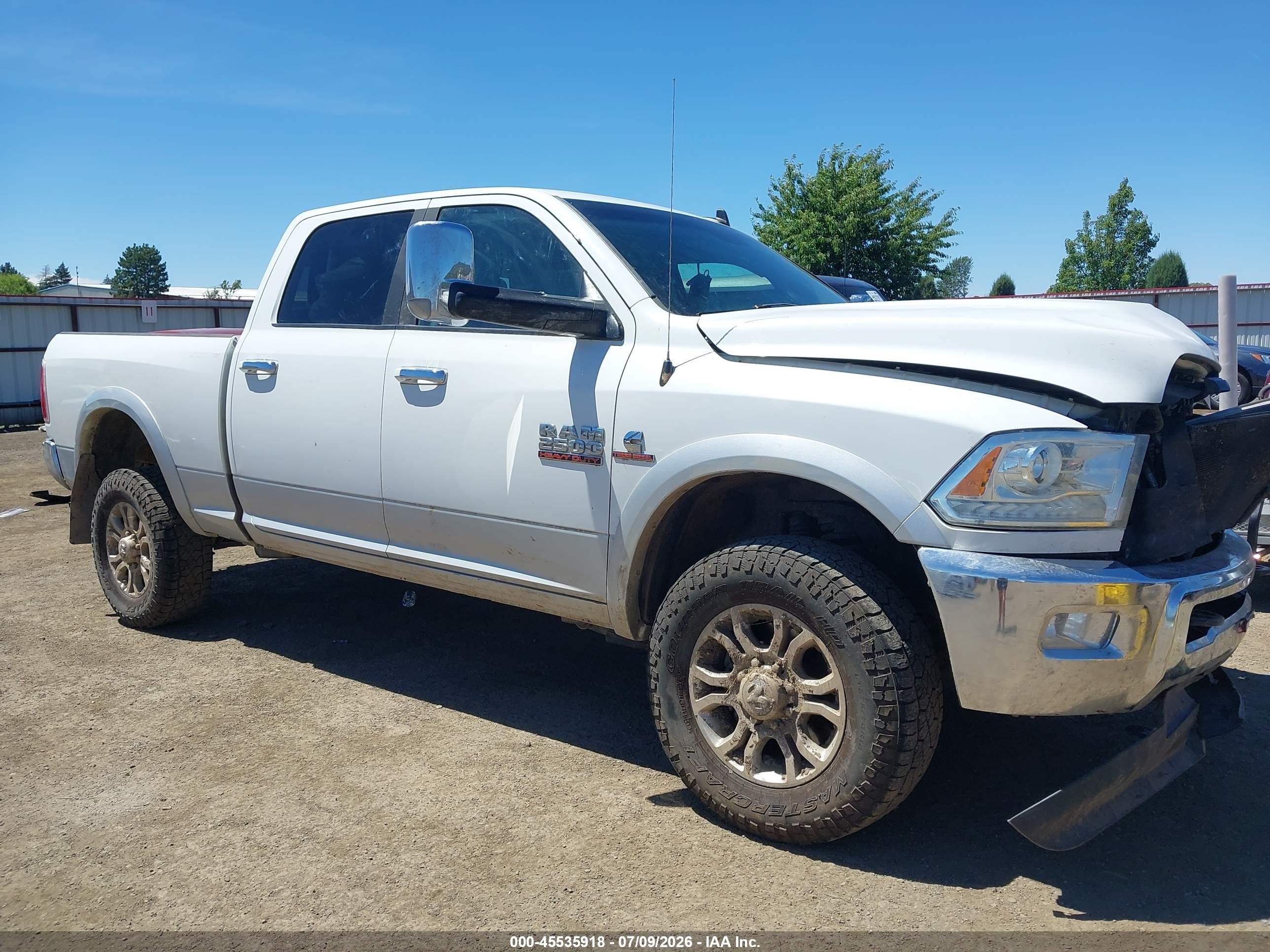 2014 Ram 2500 Laramie Белый vin: 3C6UR5FL2EG283792