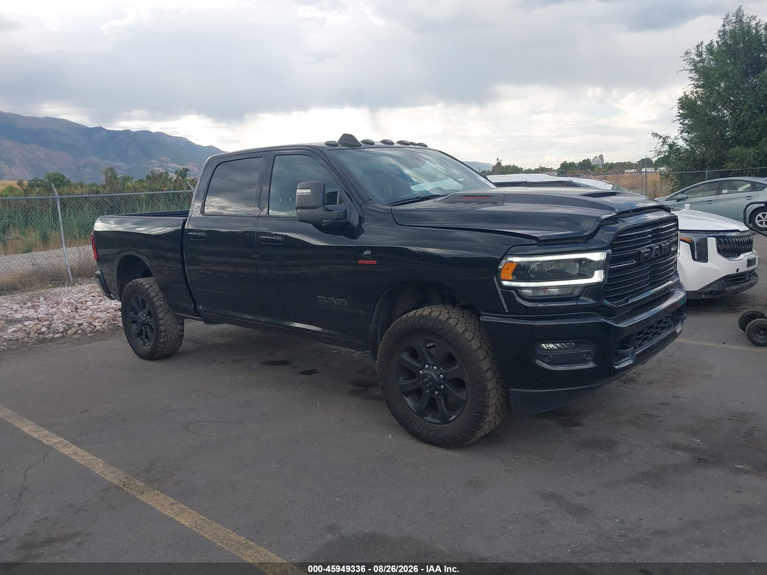 2024 Ram 2500 Laramie  4x4 6'4 Box Black vin: 3C6UR5FL2RG172052