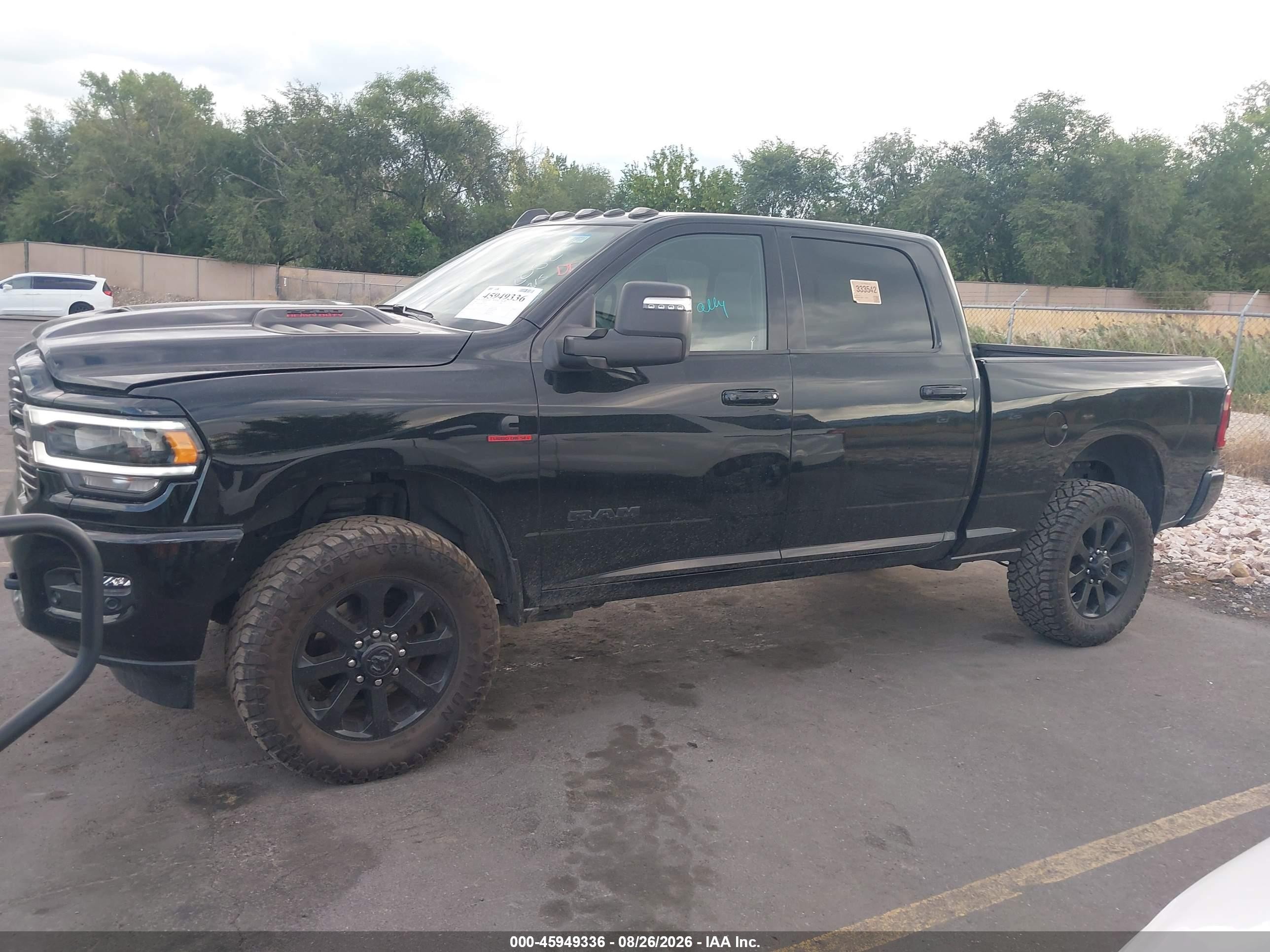 2024 Ram 2500 Laramie  4x4 6'4 Box Black vin: 3C6UR5FL2RG172052