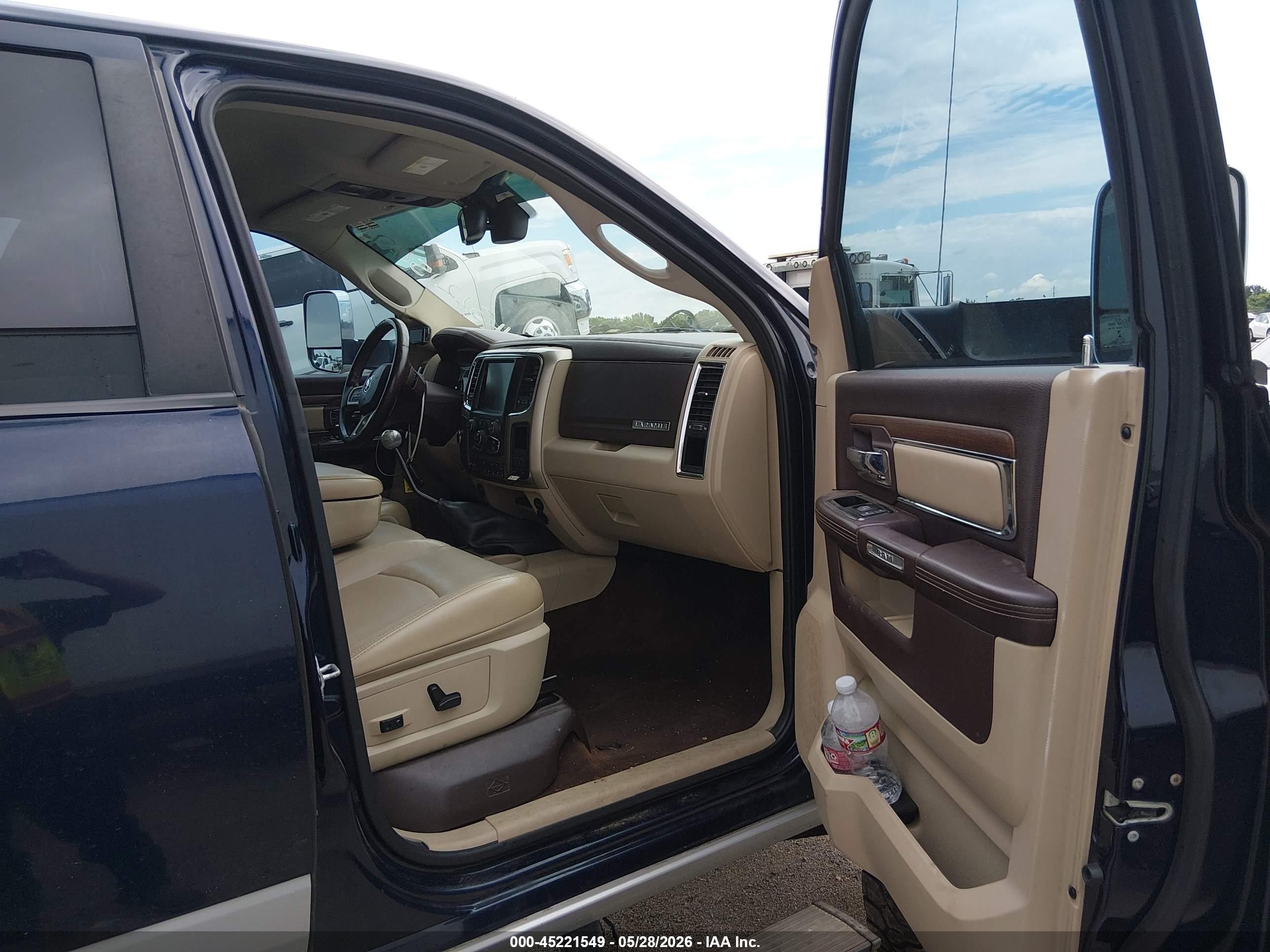 2013 Ram 2500 Laramie Navy vin: 3C6UR5FL3DG615611
